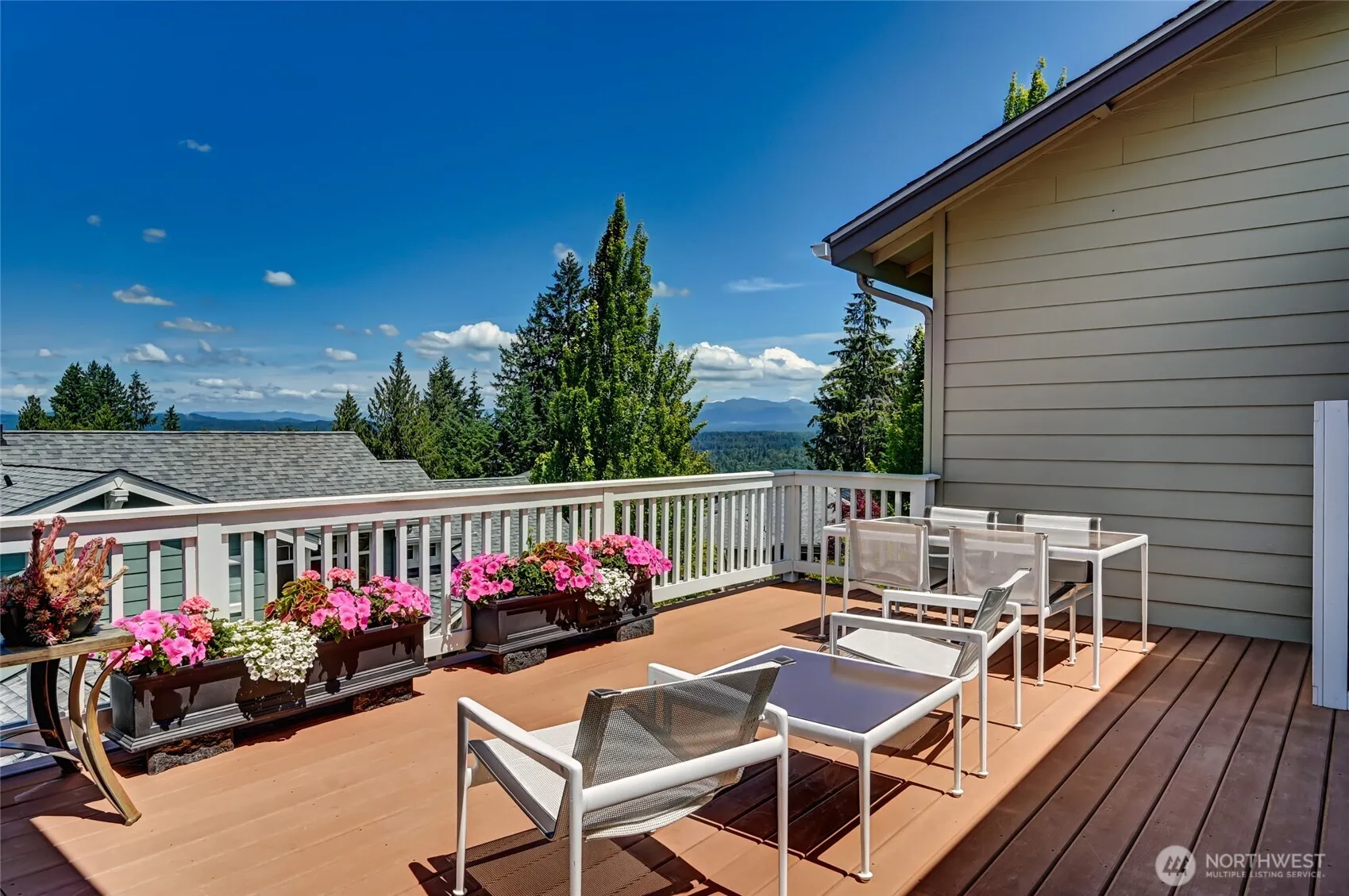 Property photo for 12412 243rd Terrace Ne, Redmond