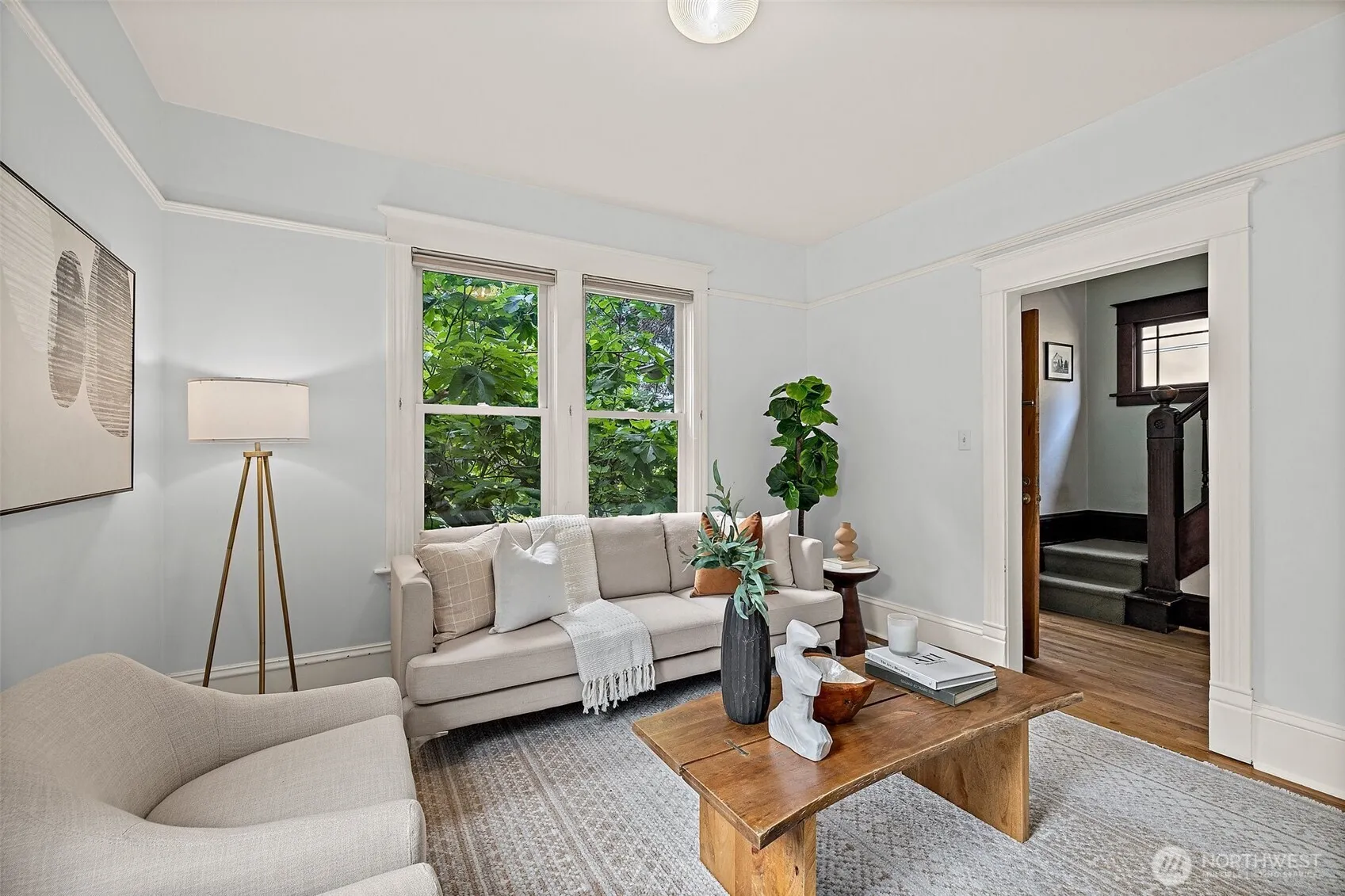 Property photo for 734 N 75th Street, Seattle photo 3