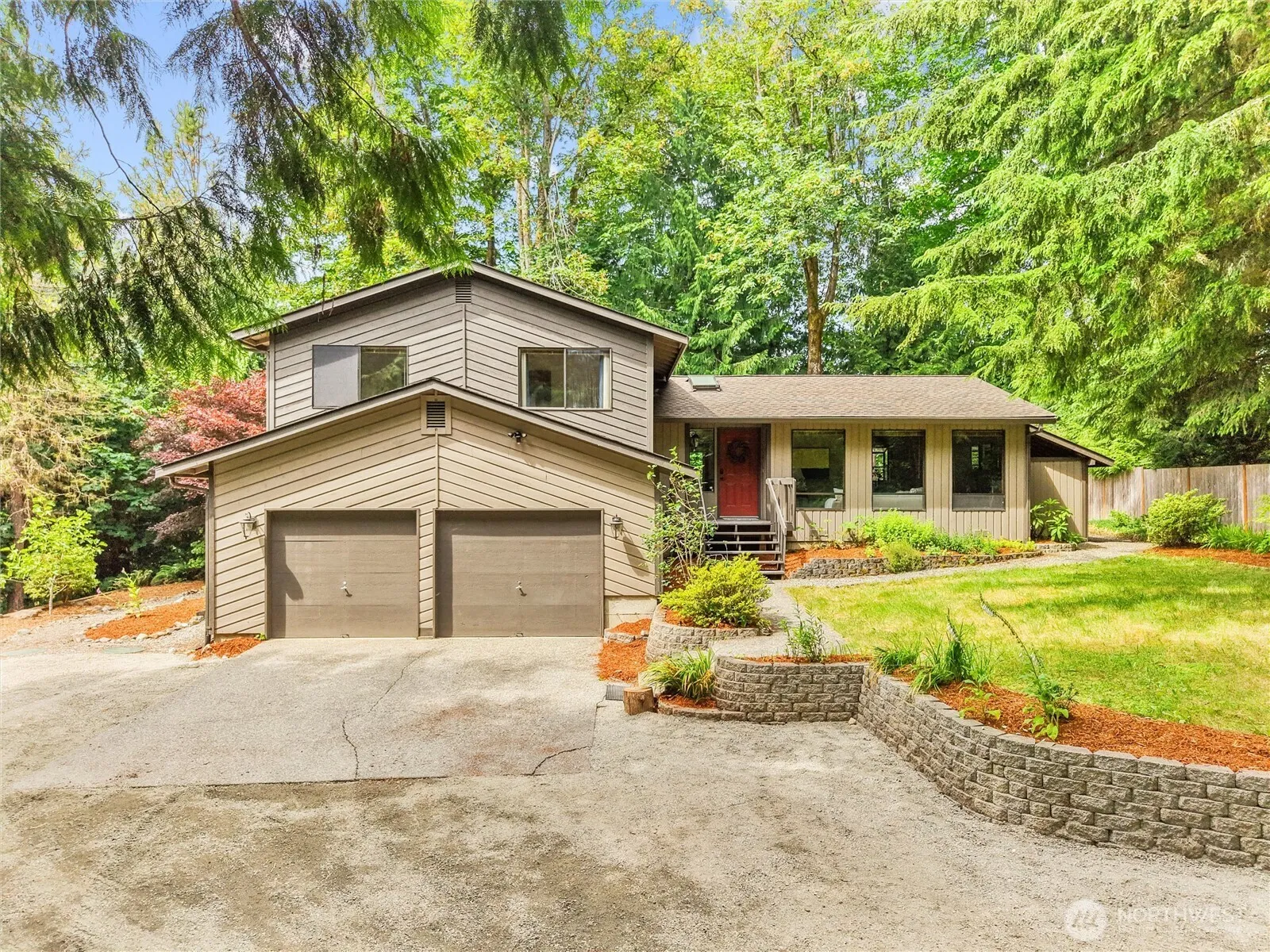 Property photo for 29218 118th Avenue Se, Auburn photo 2