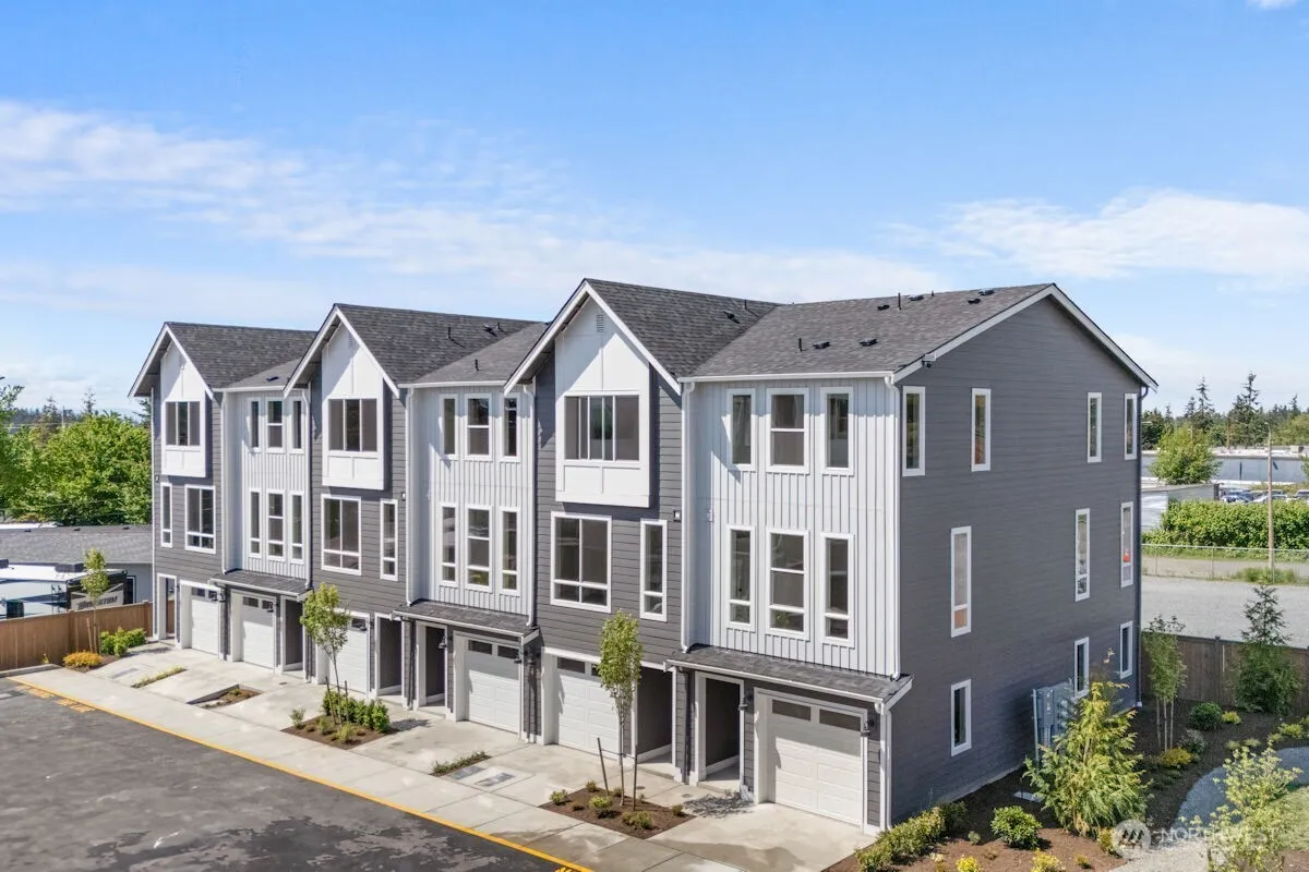 Property photo for 15726 40th Avenue W #a1, Lynnwood