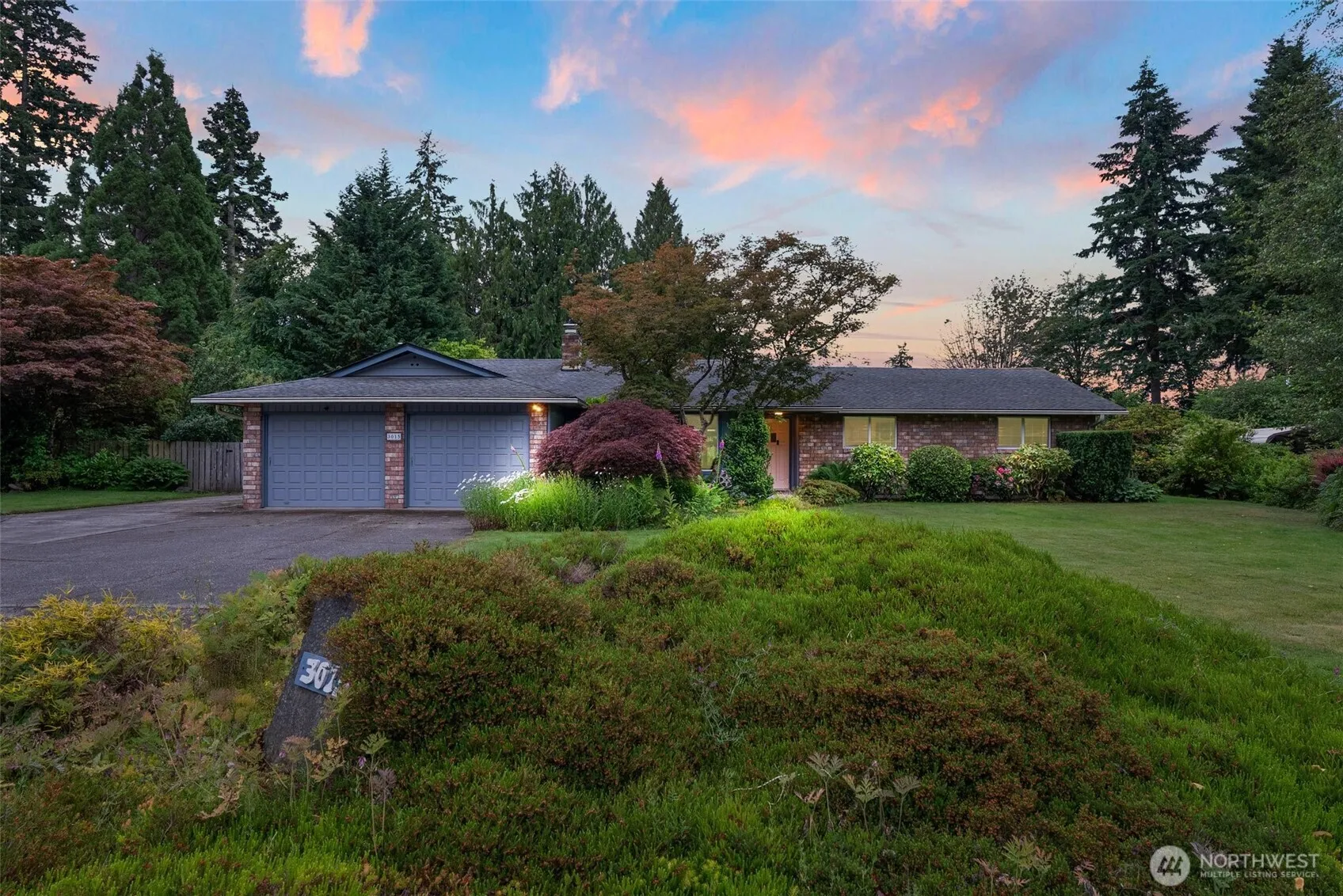 Property photo for 3015 Riverlea Drive Se, Olympia