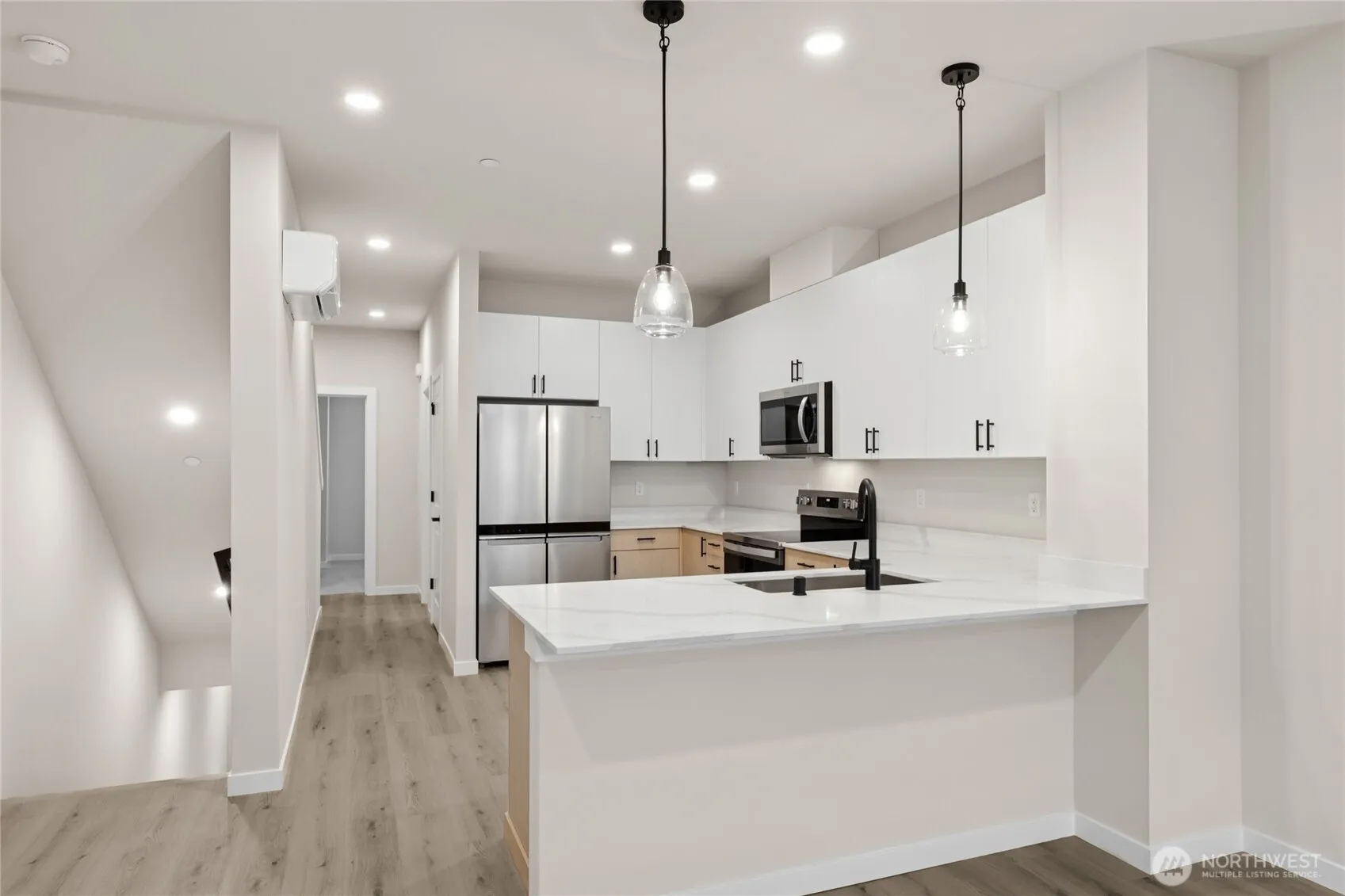 Property photo for 16723 Alderwood Mall Parkway #g5, Lynnwood photo 4