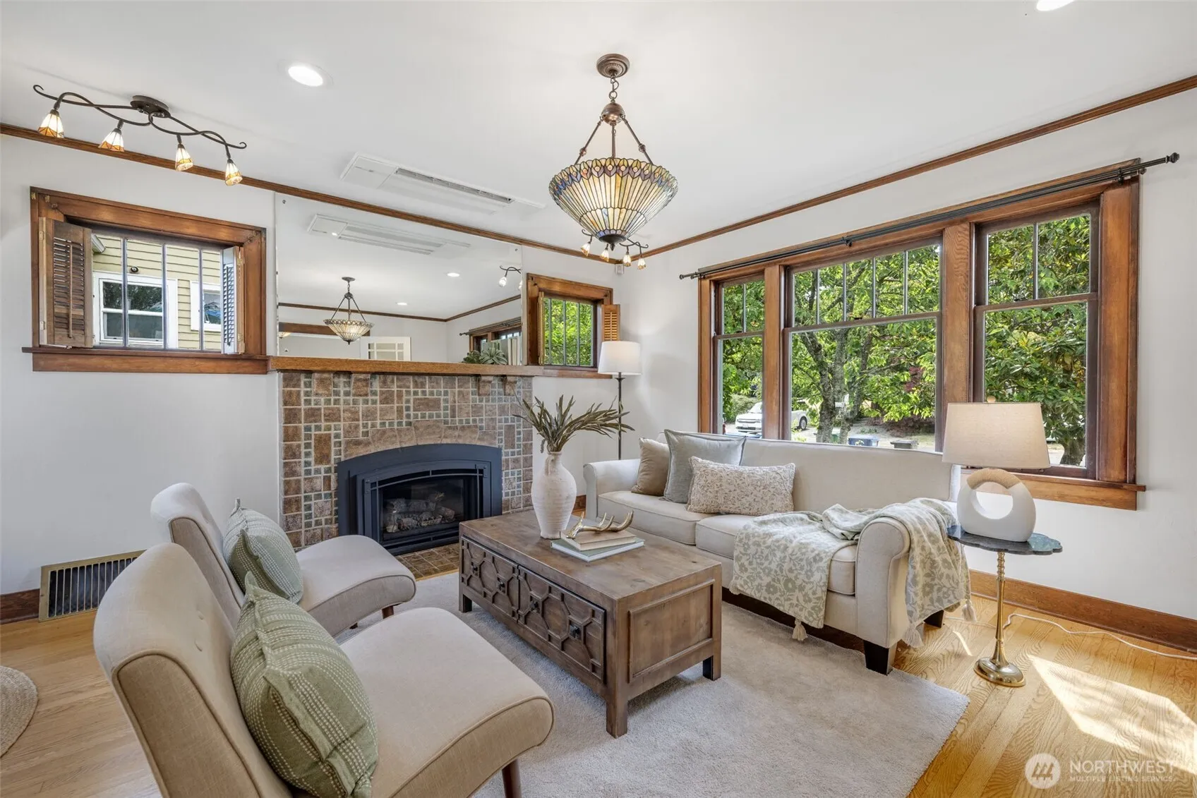 Property photo for 11514 N Park Avenue N, Seattle photo 4