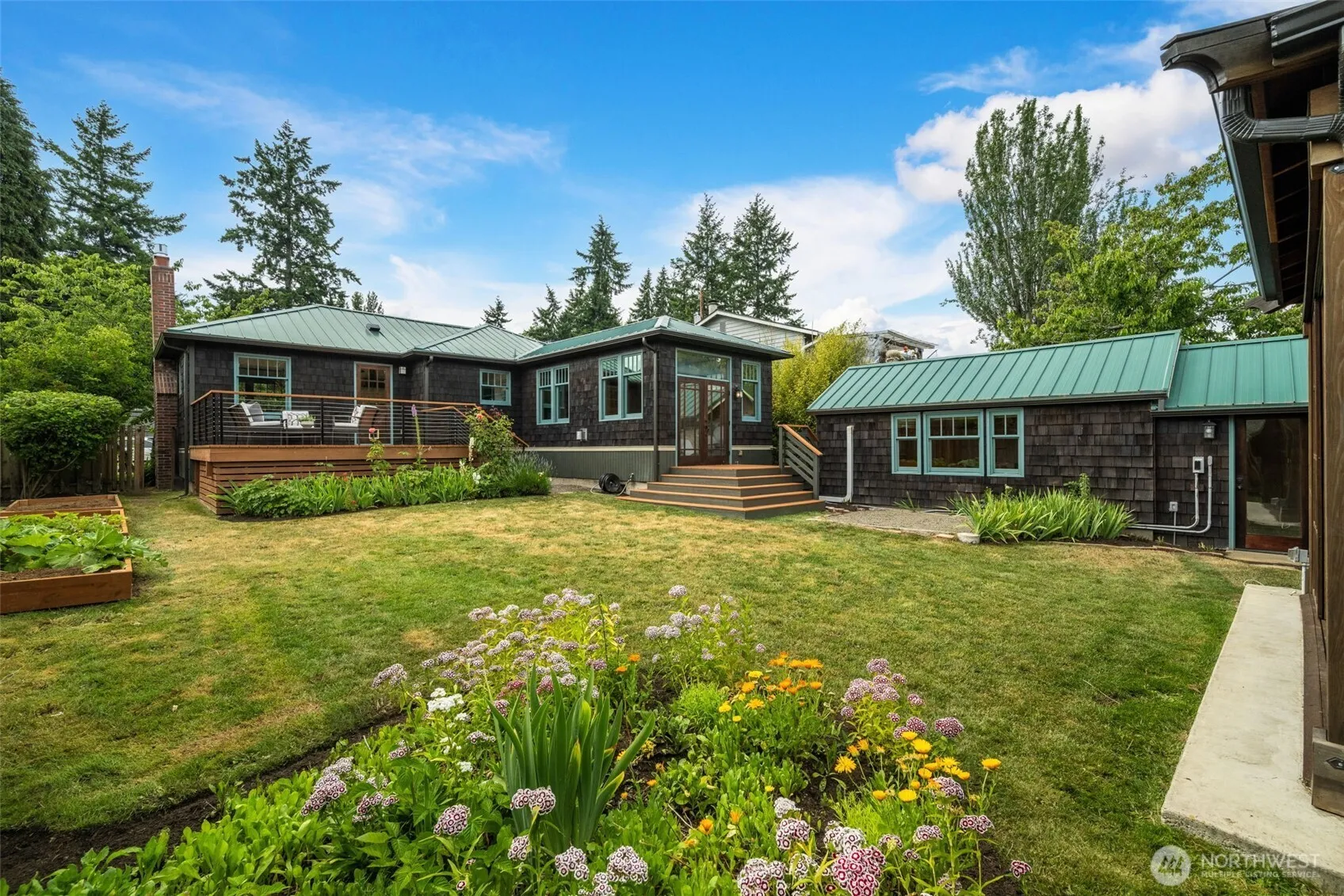 Property photo for 11514 N Park Avenue N, Seattle photo 2