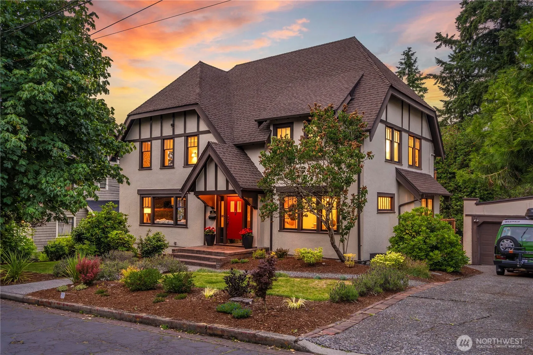 15 N Orchard Road, Tacoma