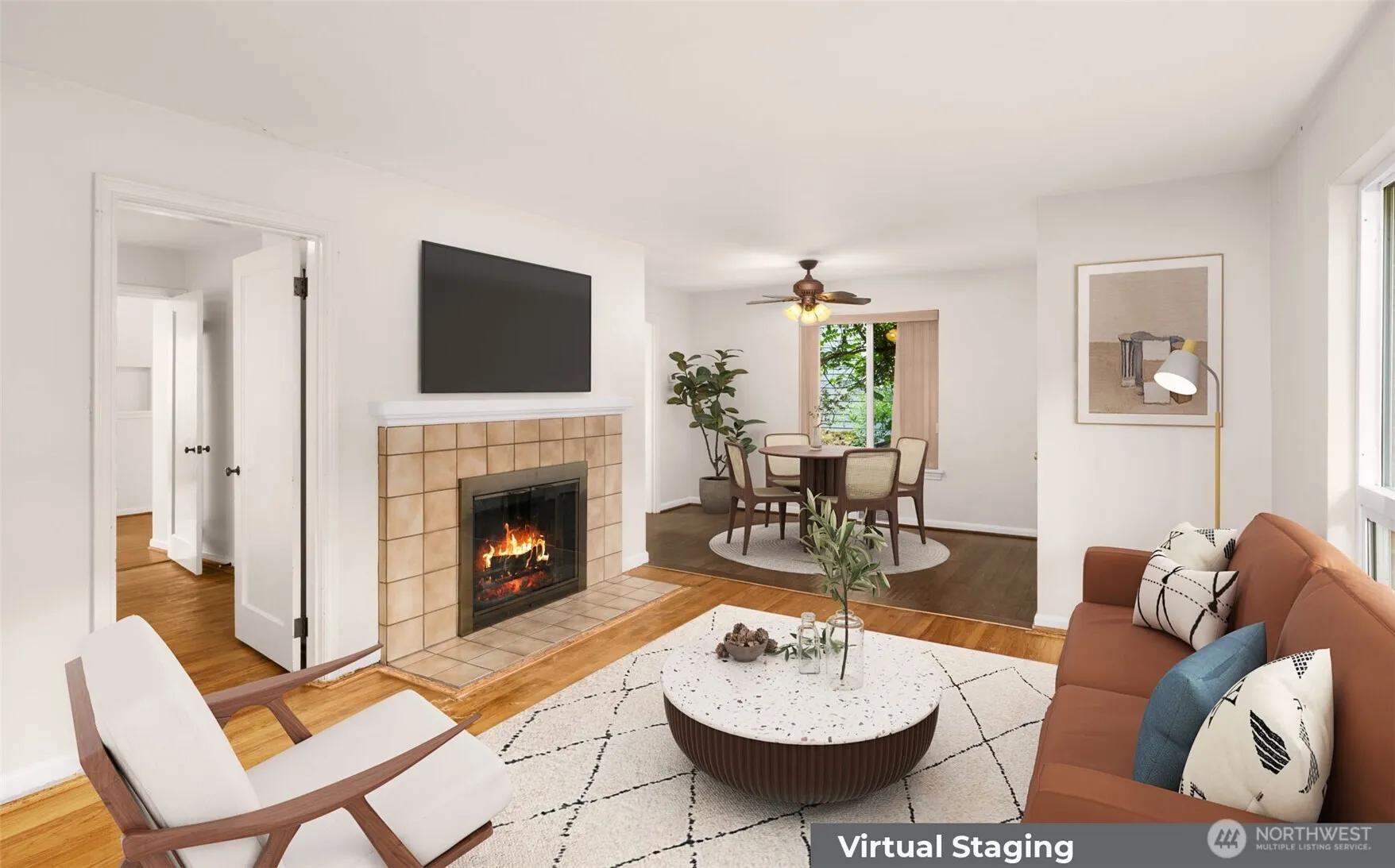 Property photo for 1550 E 16th Avenue Avenue E, Seattle photo 2