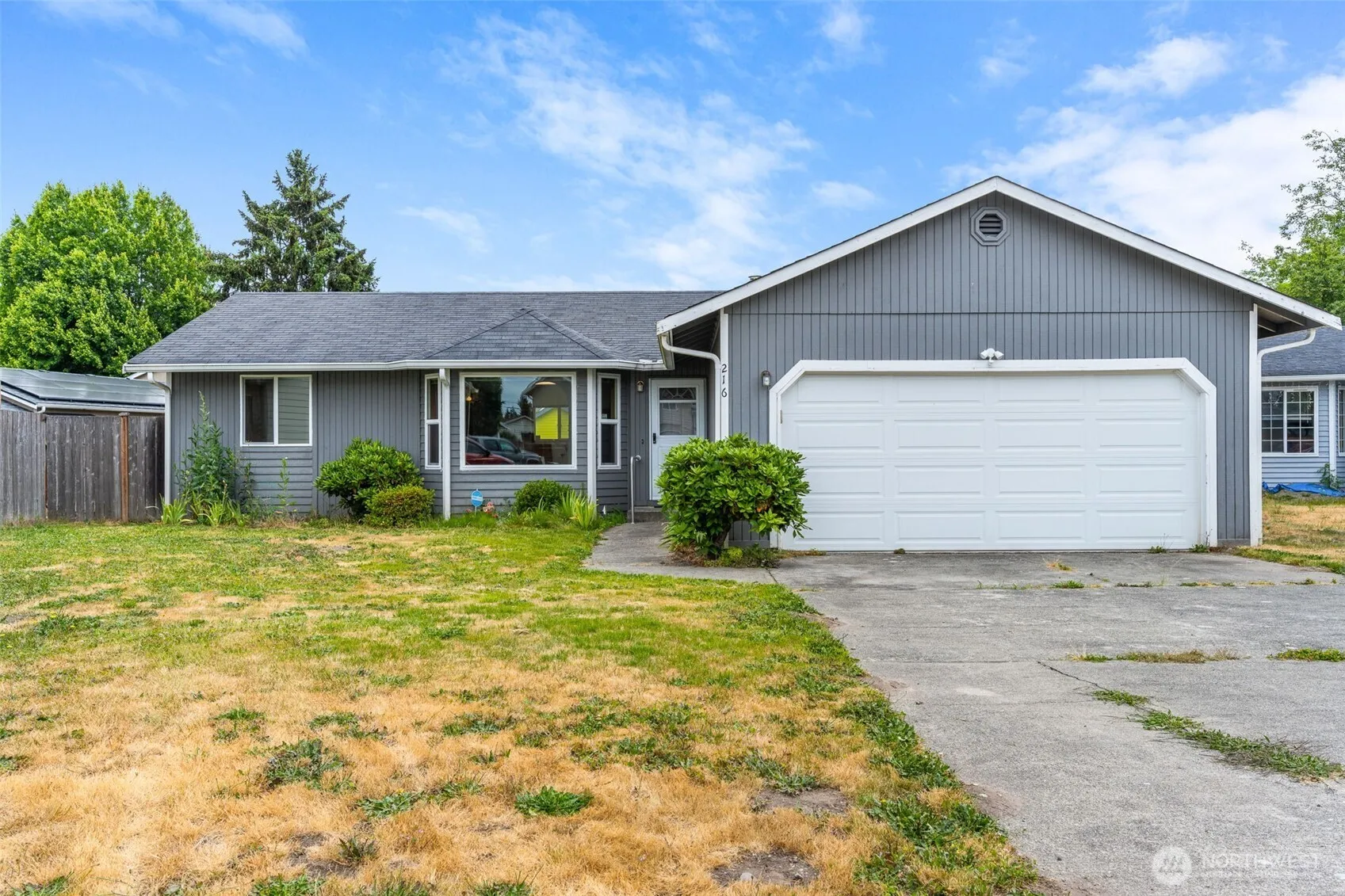 Property photo for 216 S Street Se, Auburn