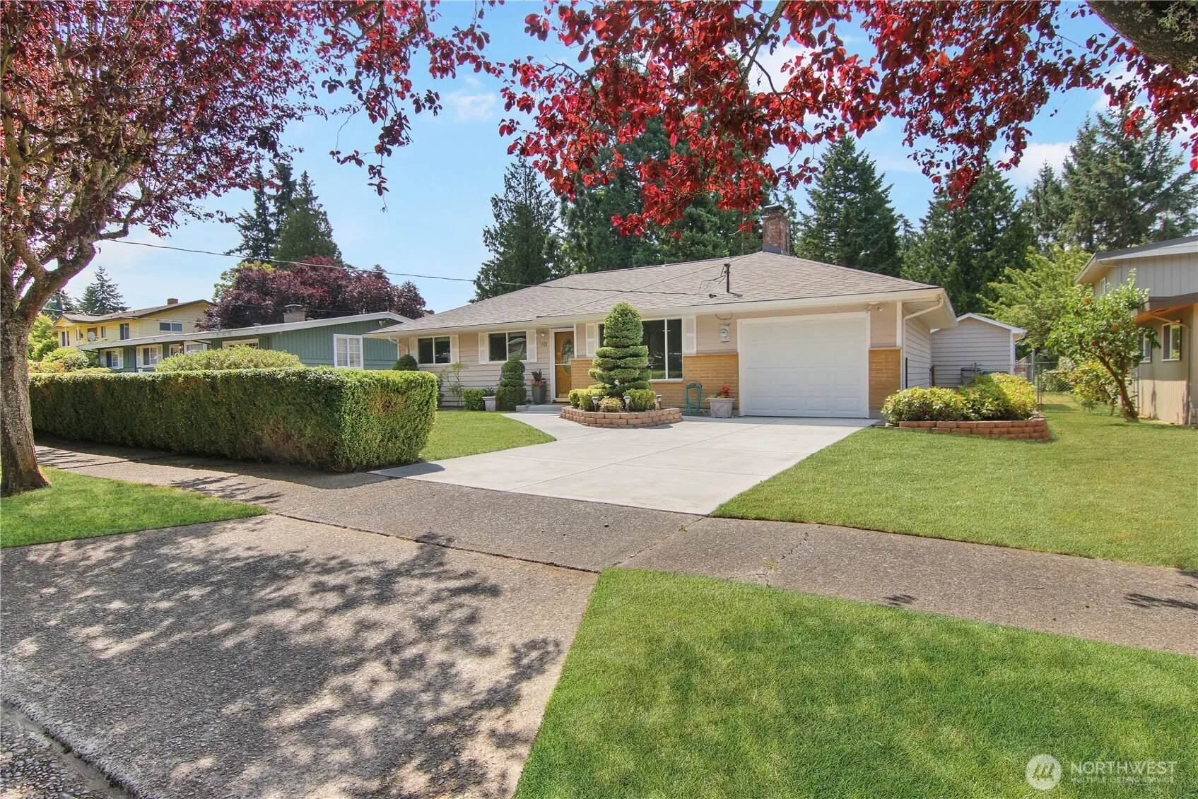 Property photo for 3821 S 250th Street, Kent