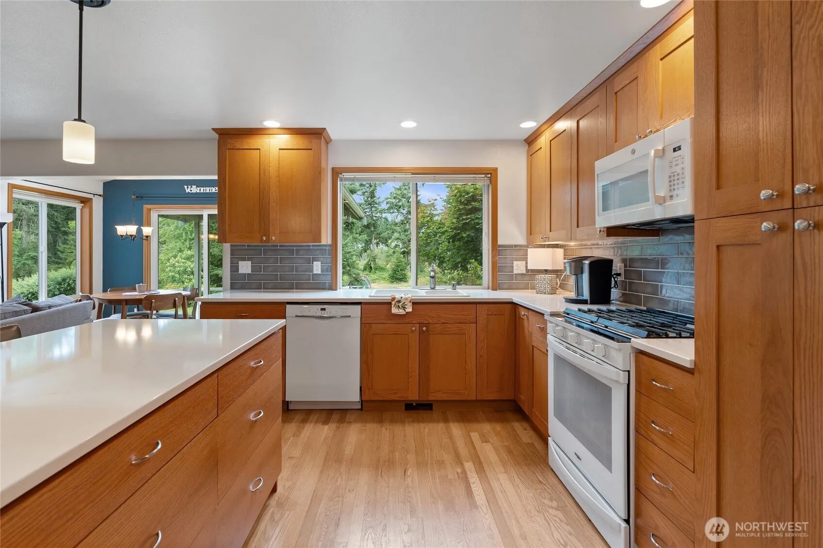 Property photo for 5207 170th Street E, Tacoma photo 3