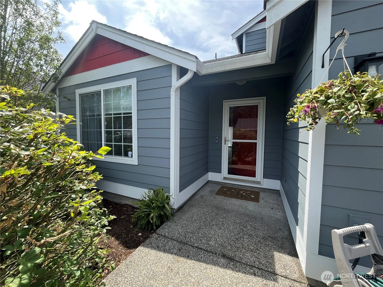 Property photo for 14912 87th Avenue E, Puyallup photo 2