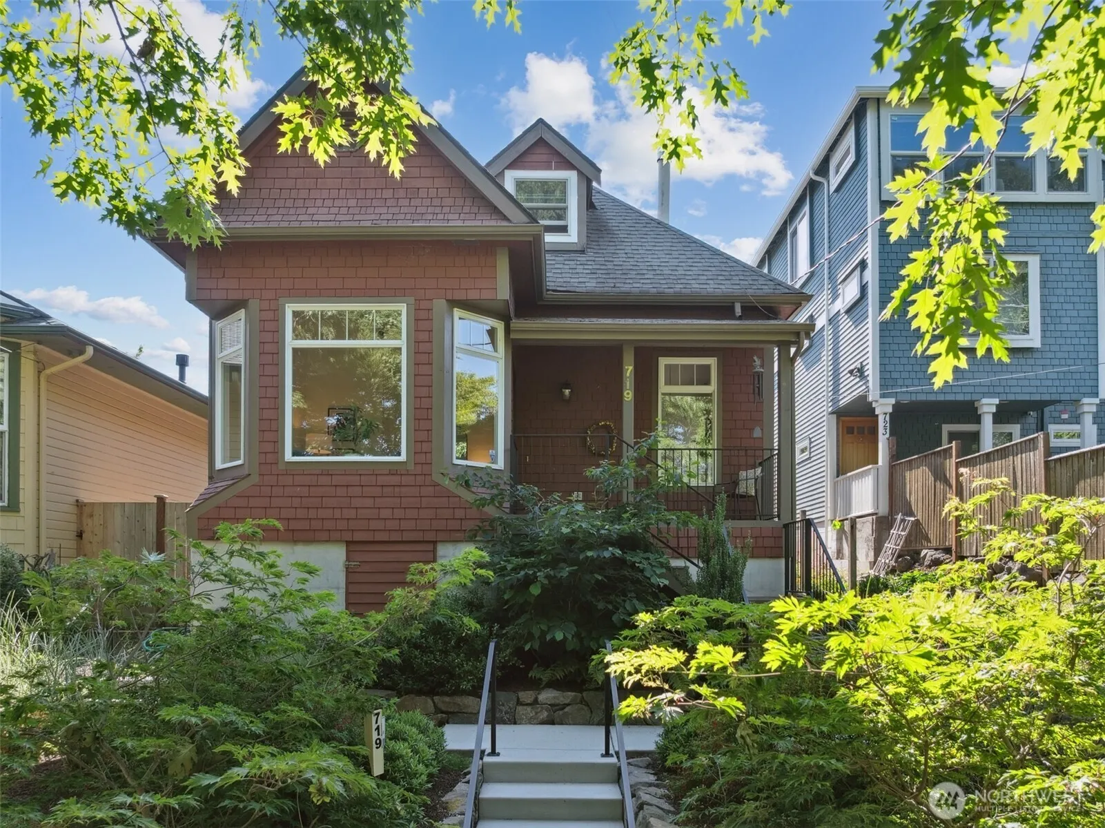 Property photo for 719 22nd Ave, Seattle