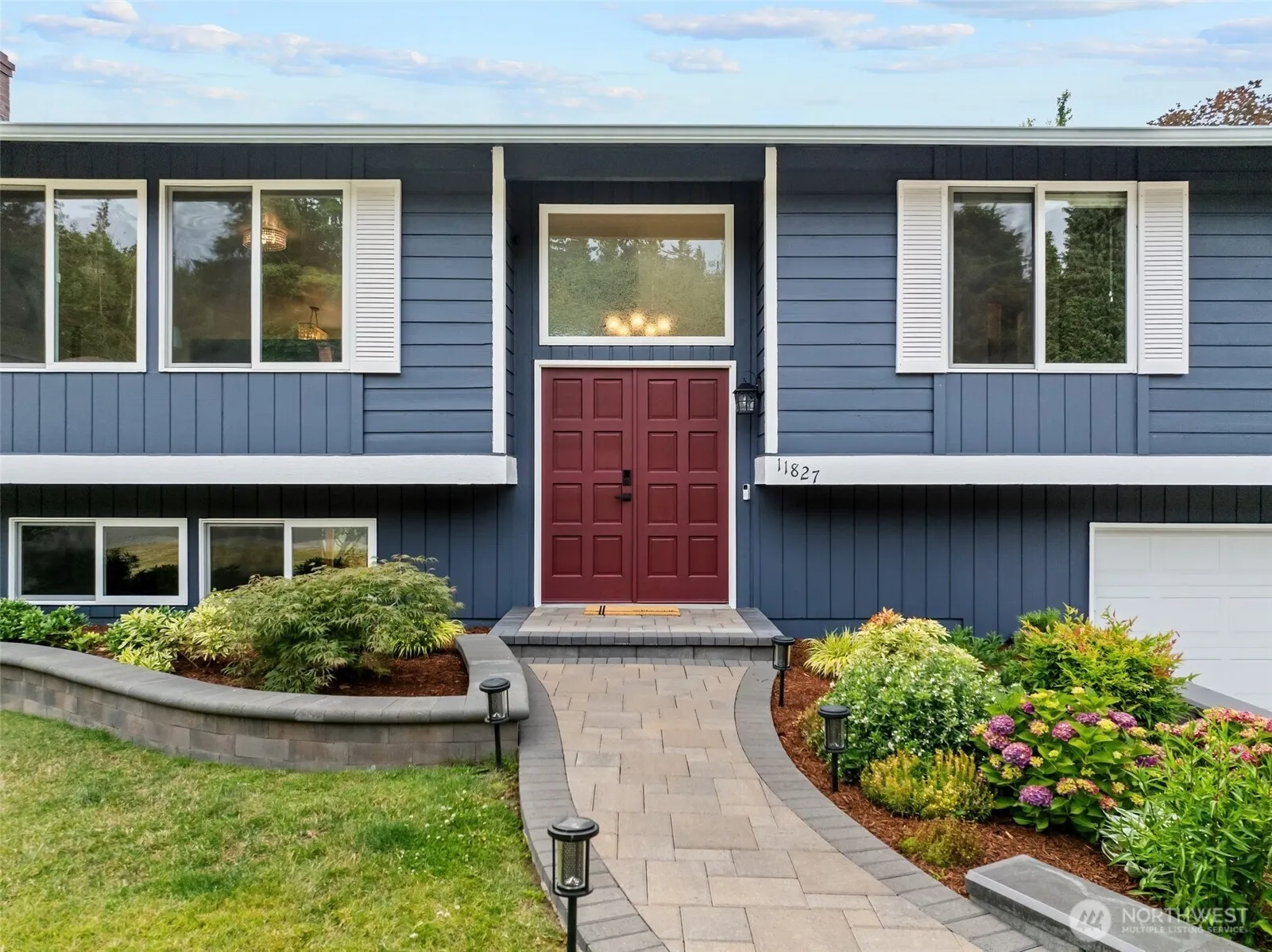Property photo for 11827 104th Avenue Ne, Kirkland photo 3