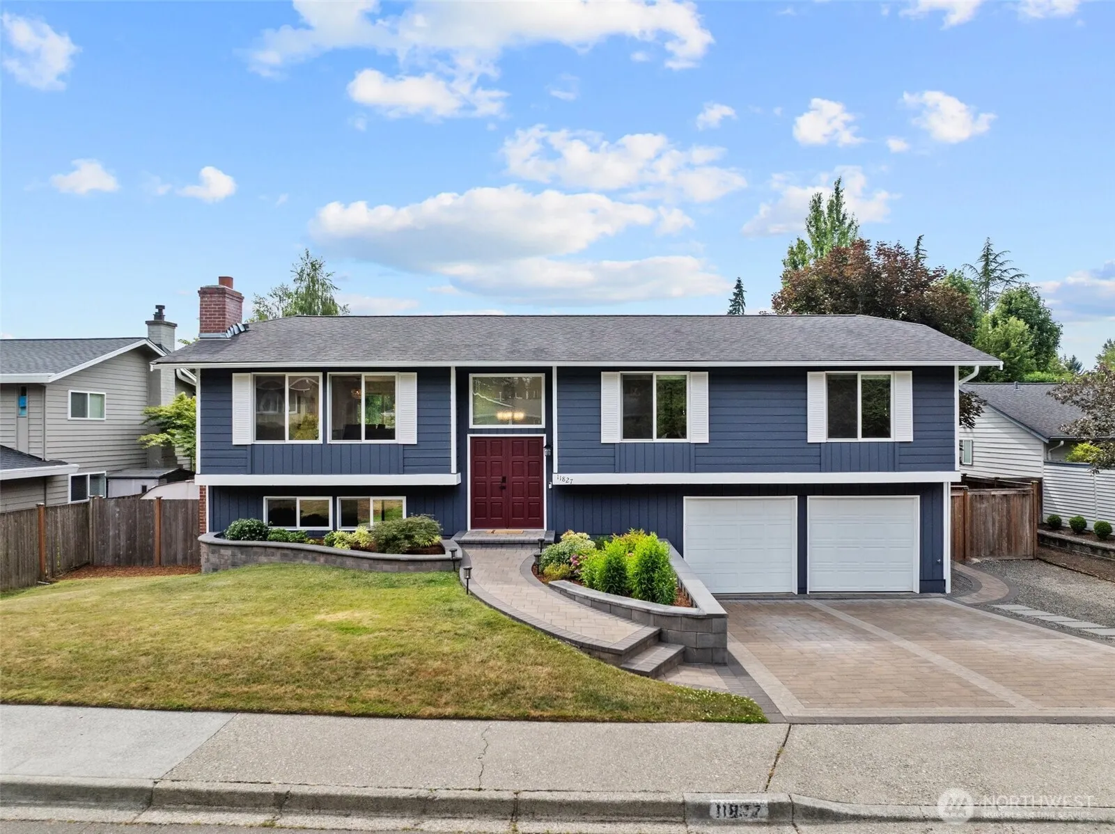 Property photo for 11827 104th Avenue Ne, Kirkland