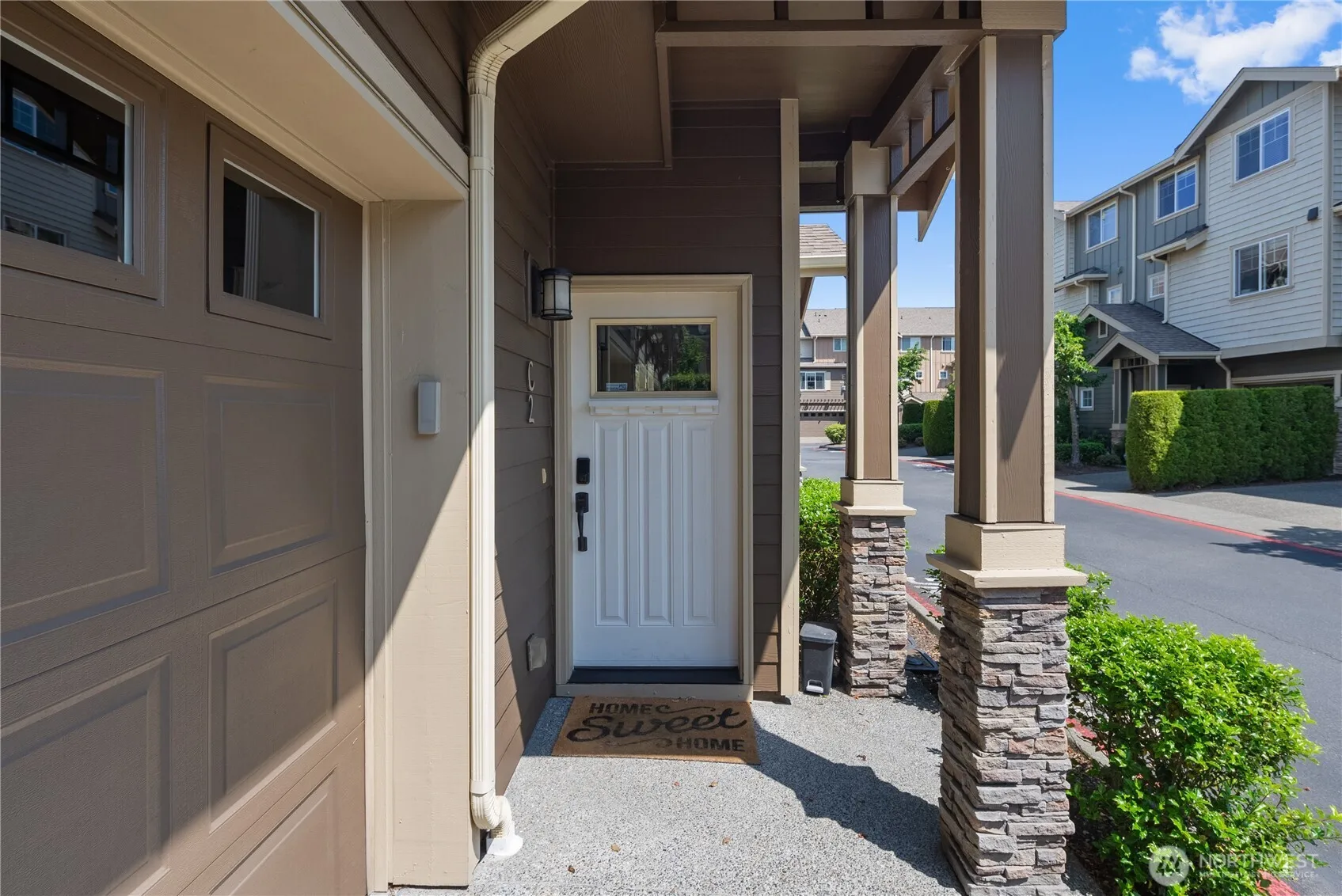 Property photo for 301 Chelan Place Ne #c2, Renton photo 3
