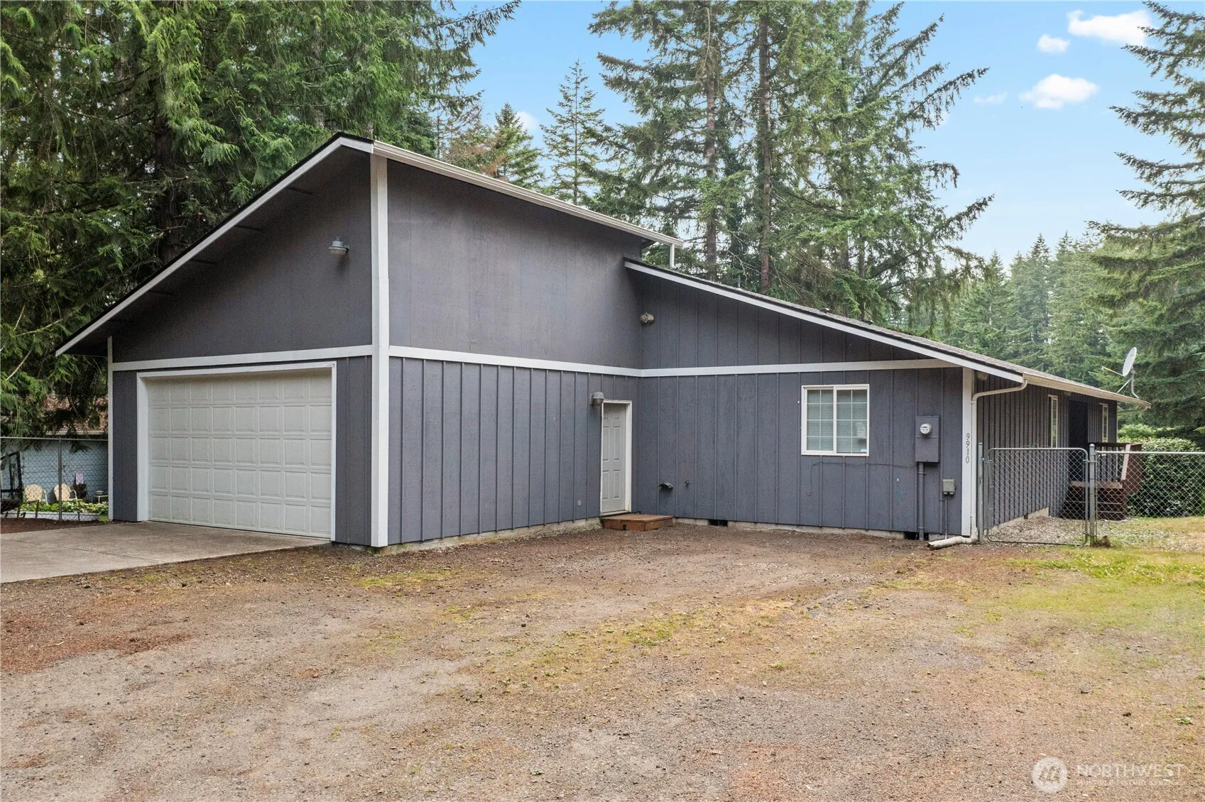 Property photo for 9910 Fairview Lake Road Sw, Port Orchard