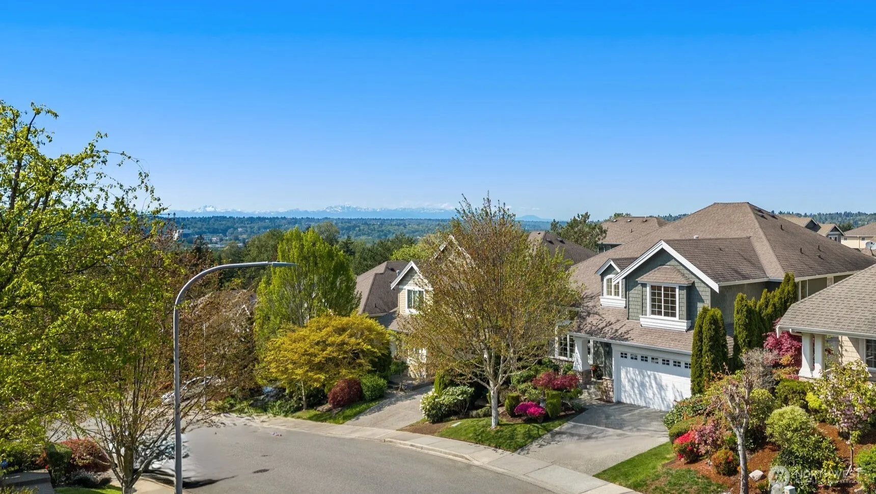 Property photo for 1206 S 36th Place, Renton photo 2