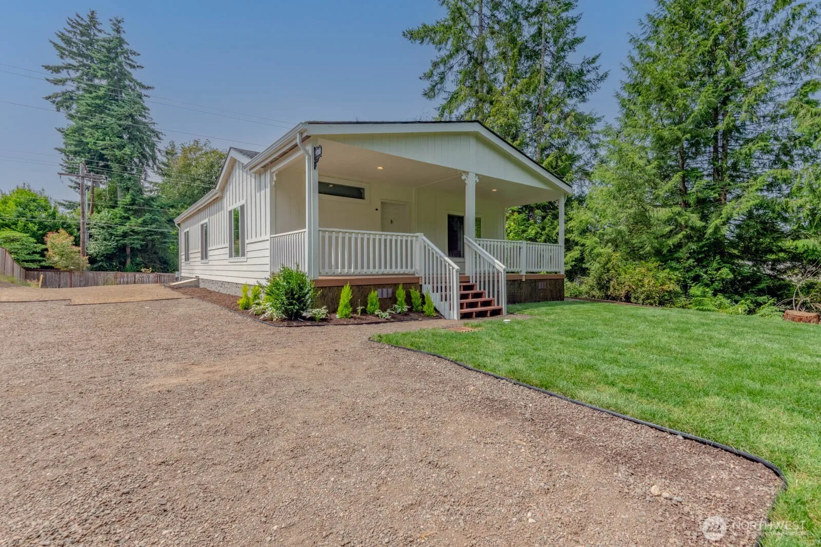 Property photo for 9010 Denise Ne, Bremerton photo 2