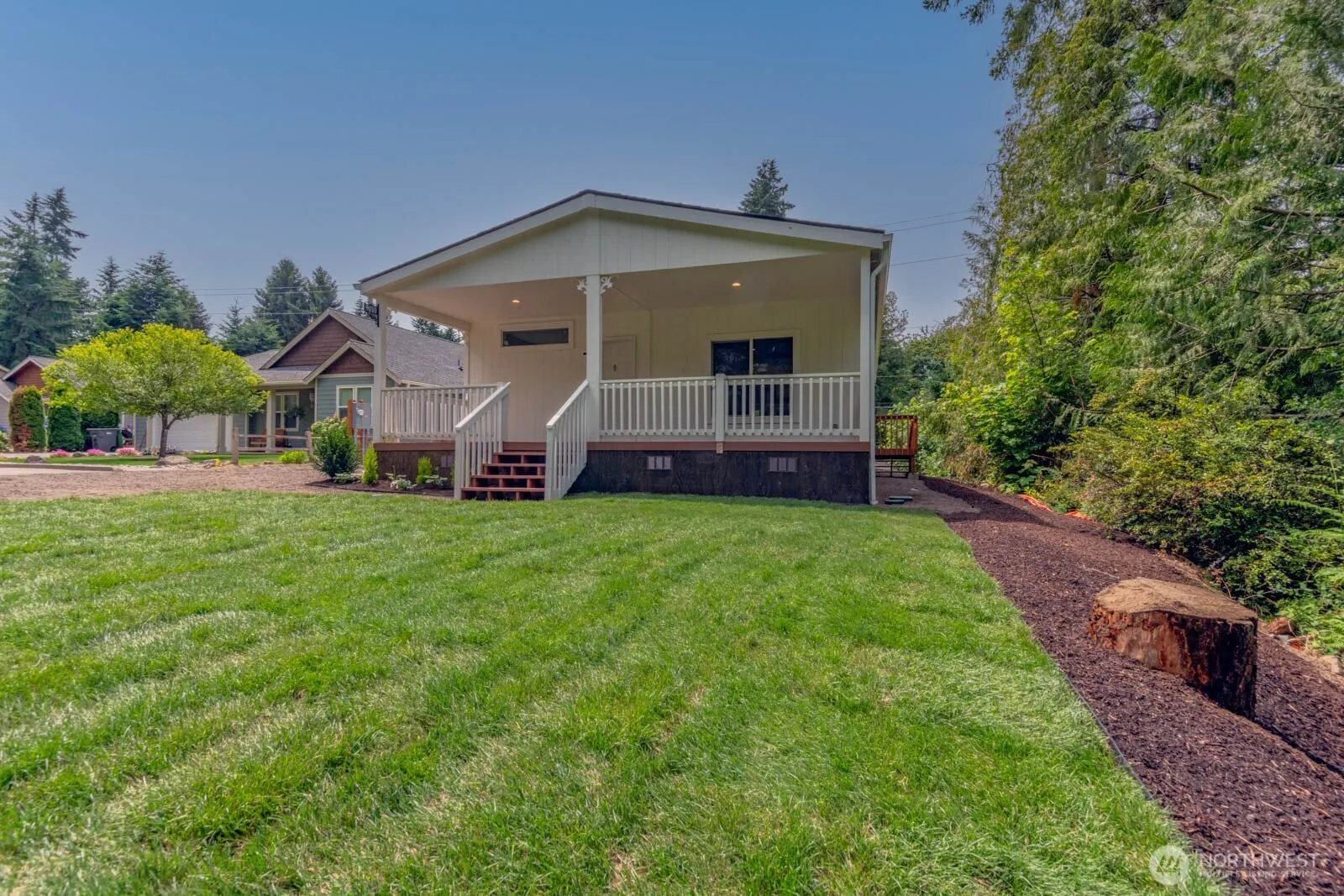 Property photo for 9010 Denise Ne, Bremerton