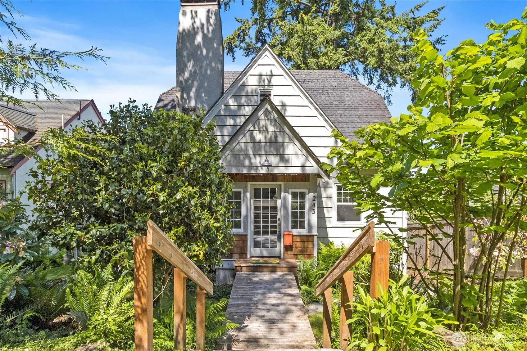 Property photo for 243 N Garden Street, Bellingham