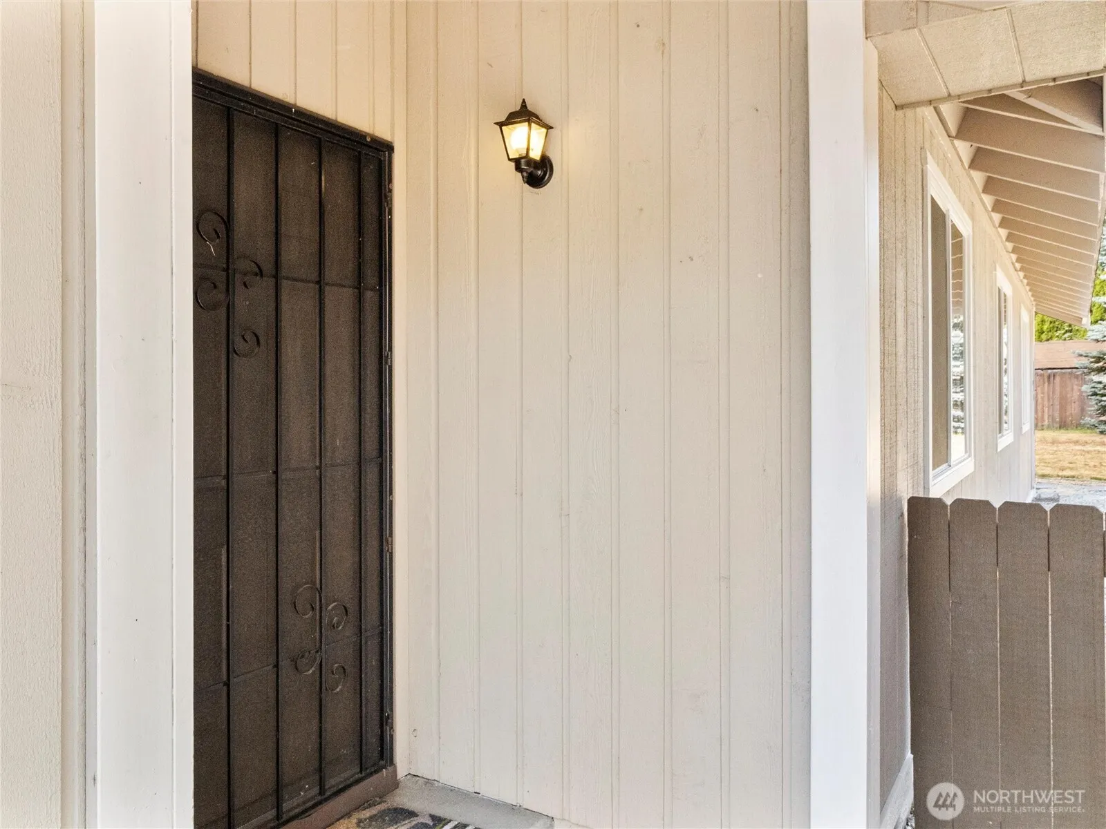 Property photo for 16002 5th Avenue E, Tacoma photo 5