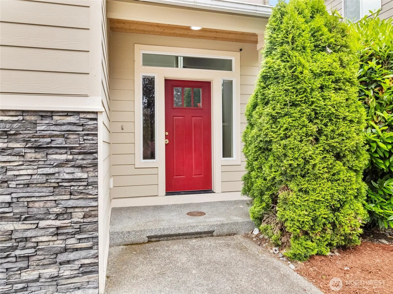 Property photo for 2220 166th St Ct E, Tacoma photo 2
