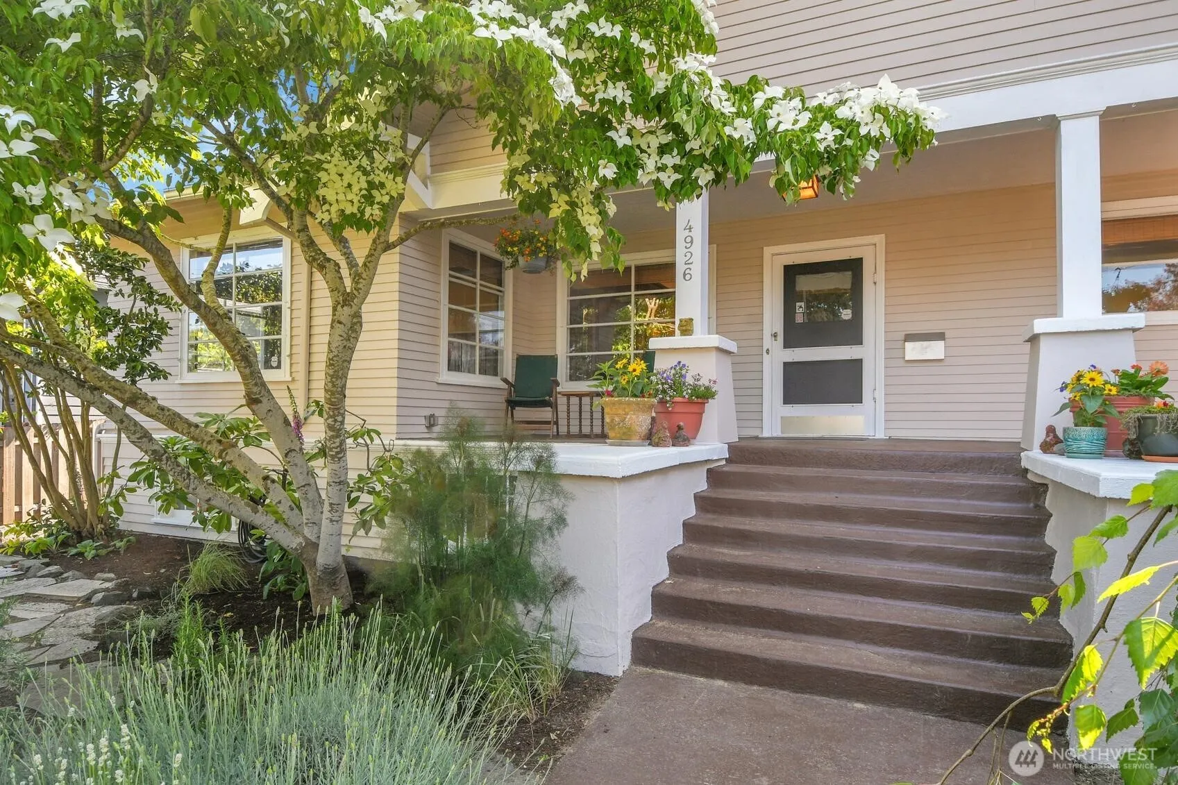 Property photo for 4926 42nd Avenue S, Seattle photo 2