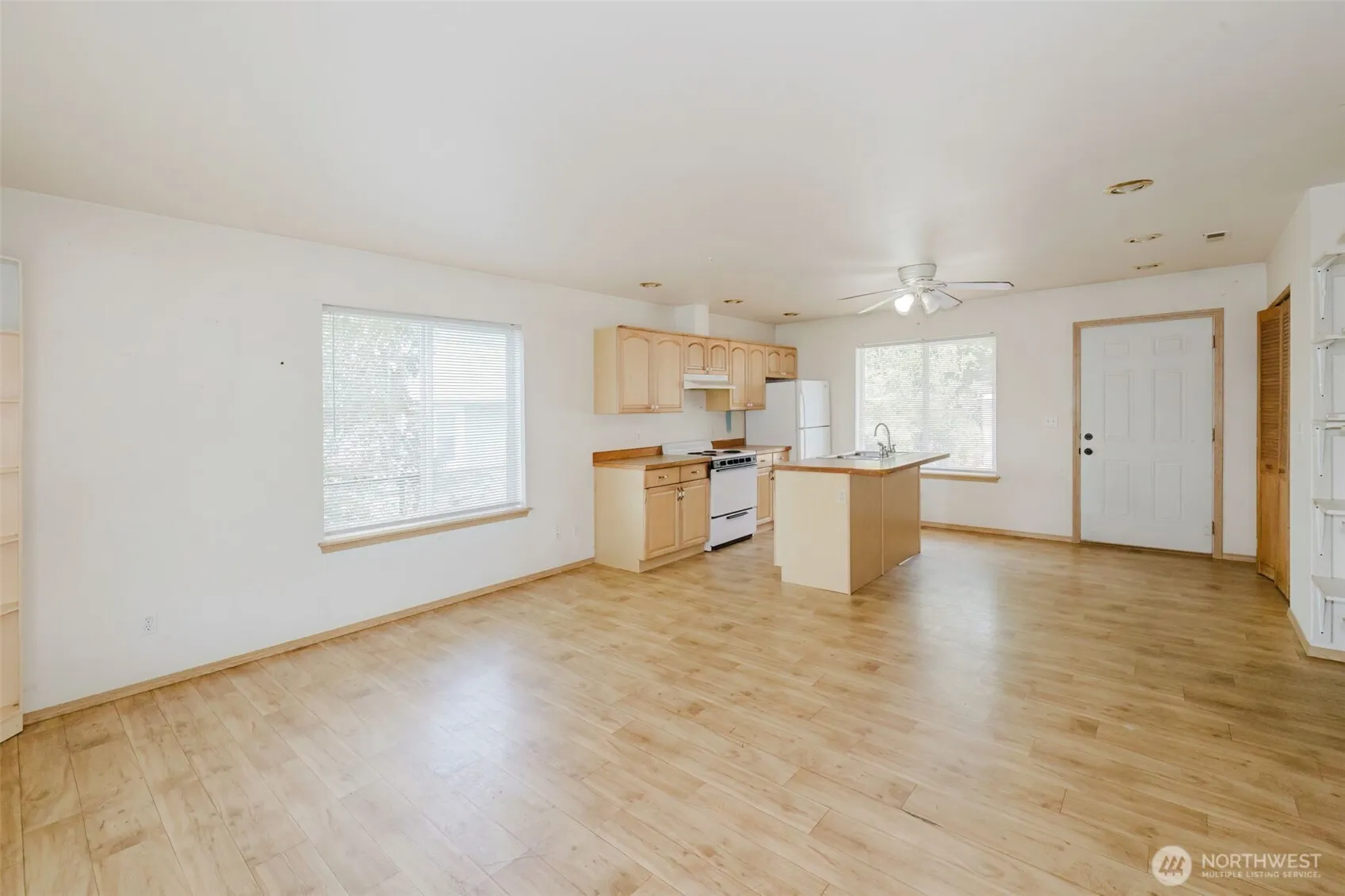 Property photo for 1012 Pearl Street, Bremerton photo 5