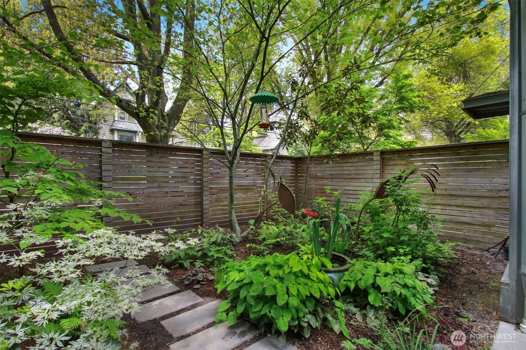 Property photo for 436 26th Avenue S, Seattle photo 3