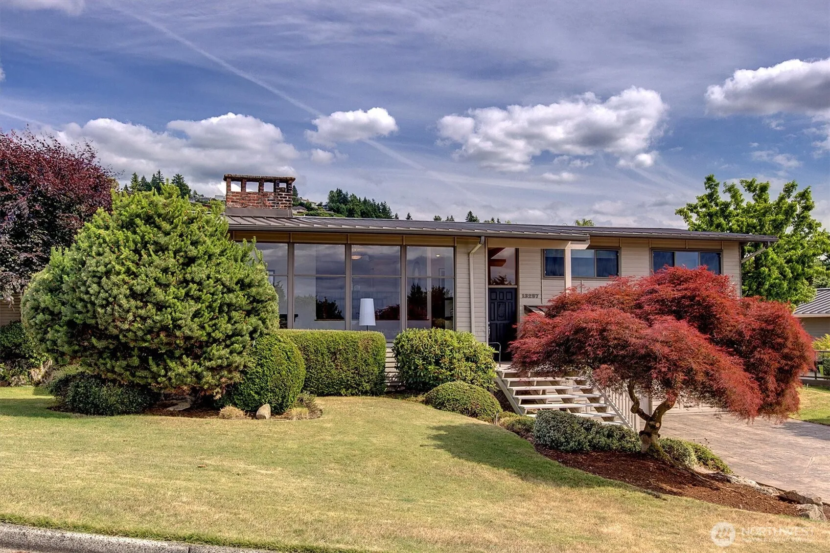 Property photo for 13257 Se 43rd Place, Bellevue