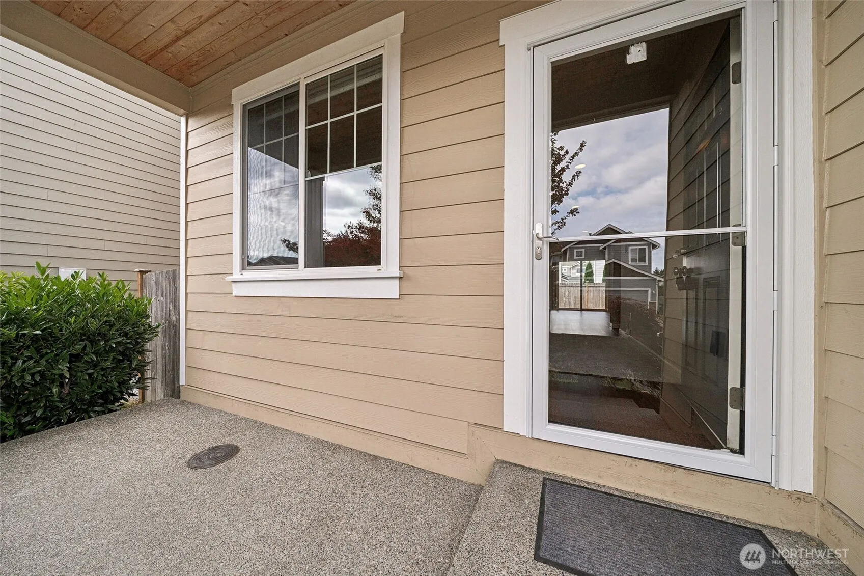 Property photo for 2531 165th Street E, Tacoma photo 2