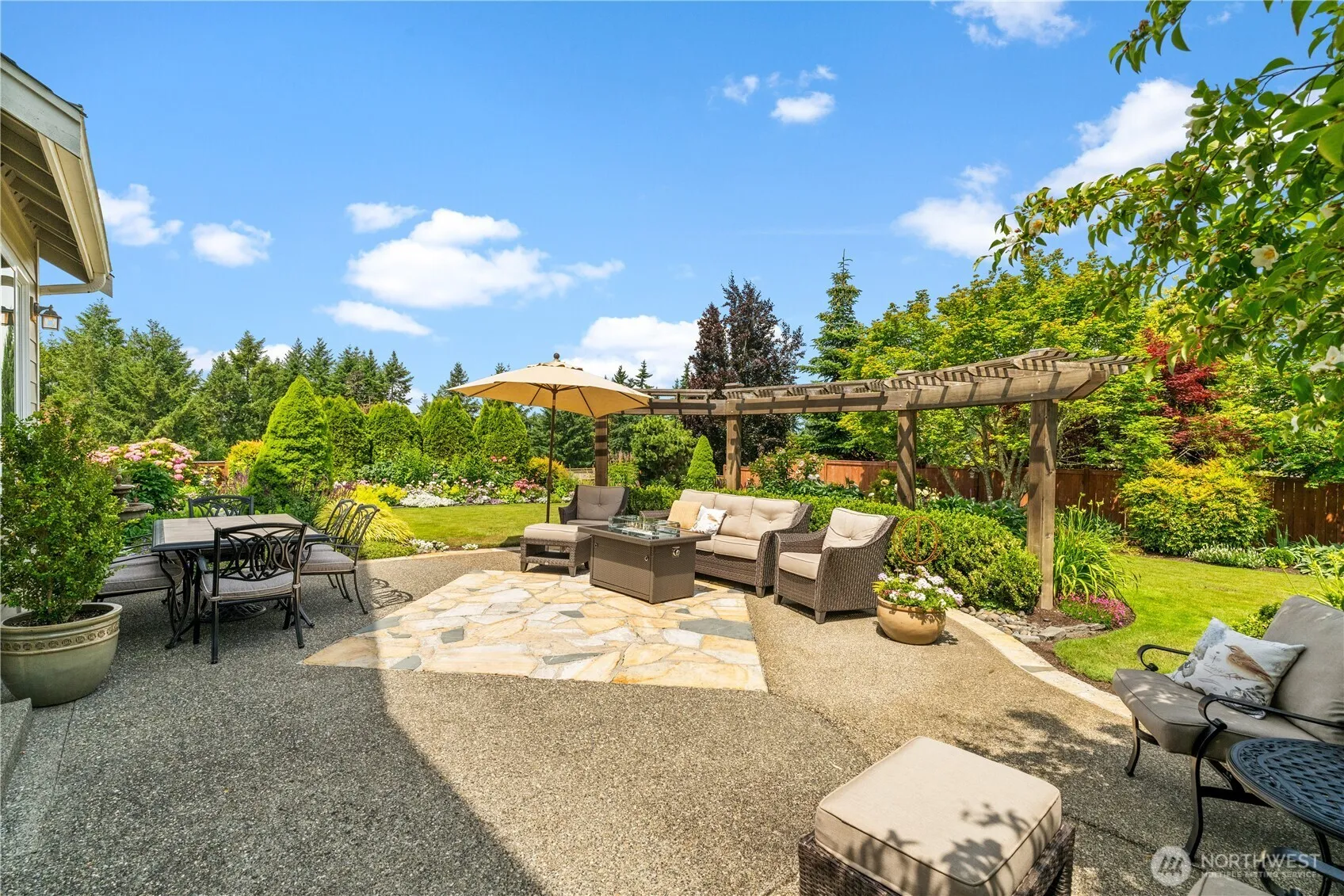 Property photo for 6903 94th Street Ct Nw, Gig Harbor photo 2