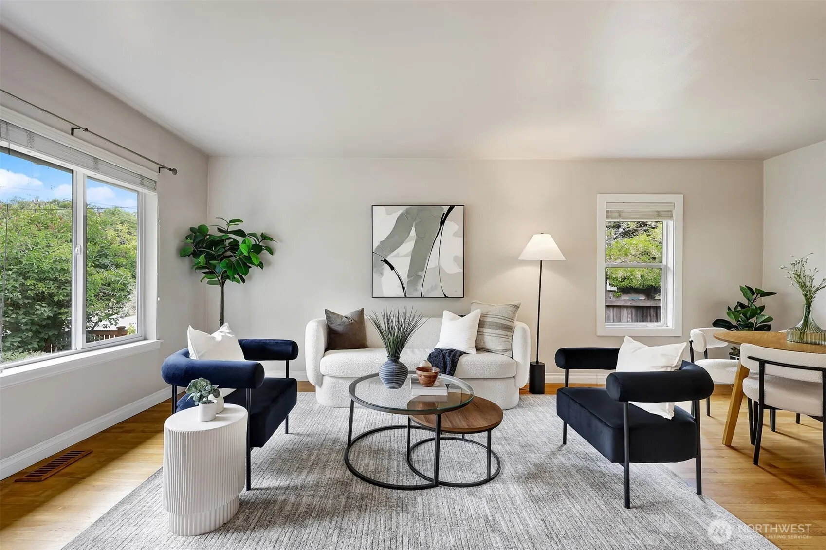 Property photo for 9256 Densmore Avenue N, Seattle photo 5