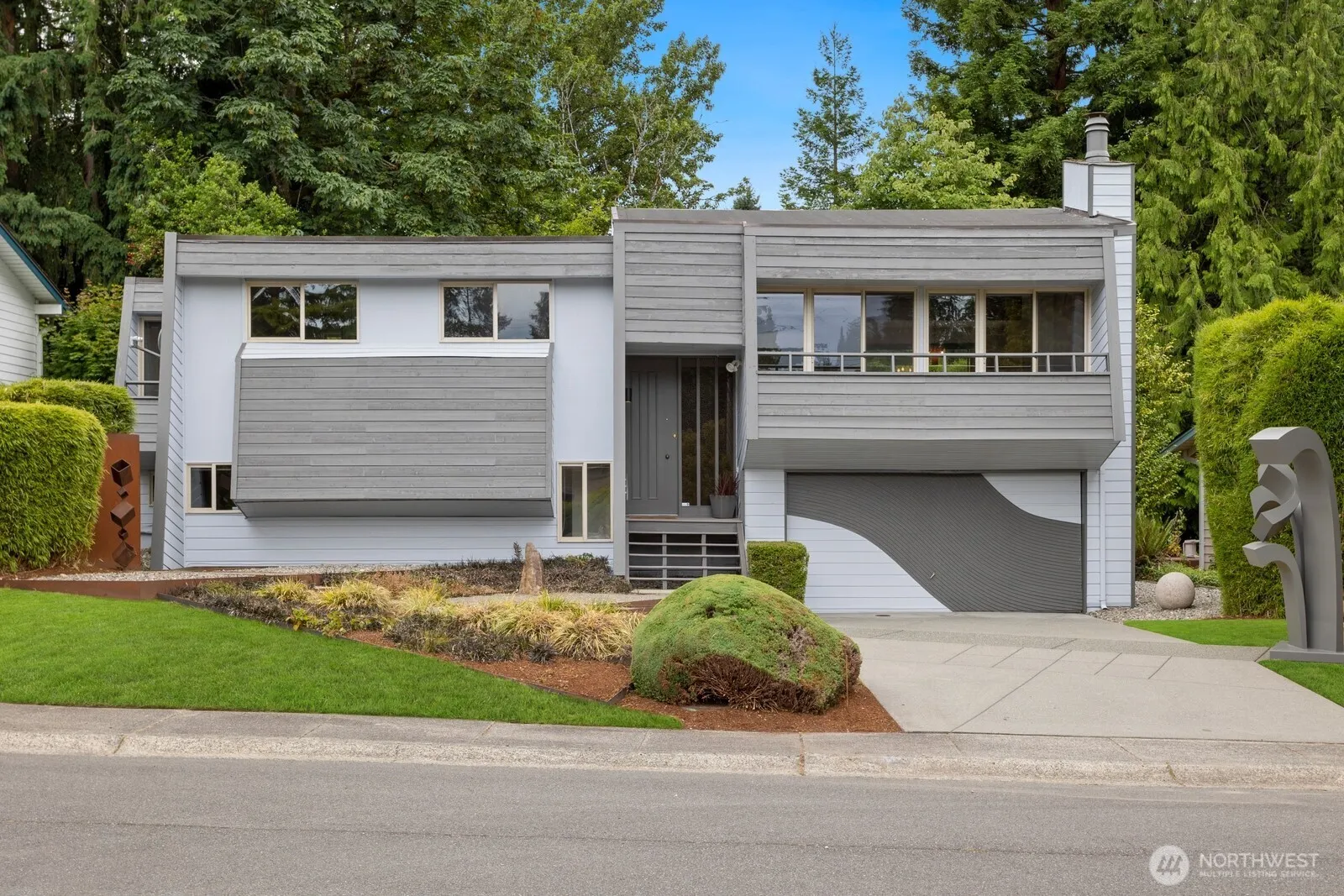 Property photo for 4983 120th Avenue Se, Bellevue