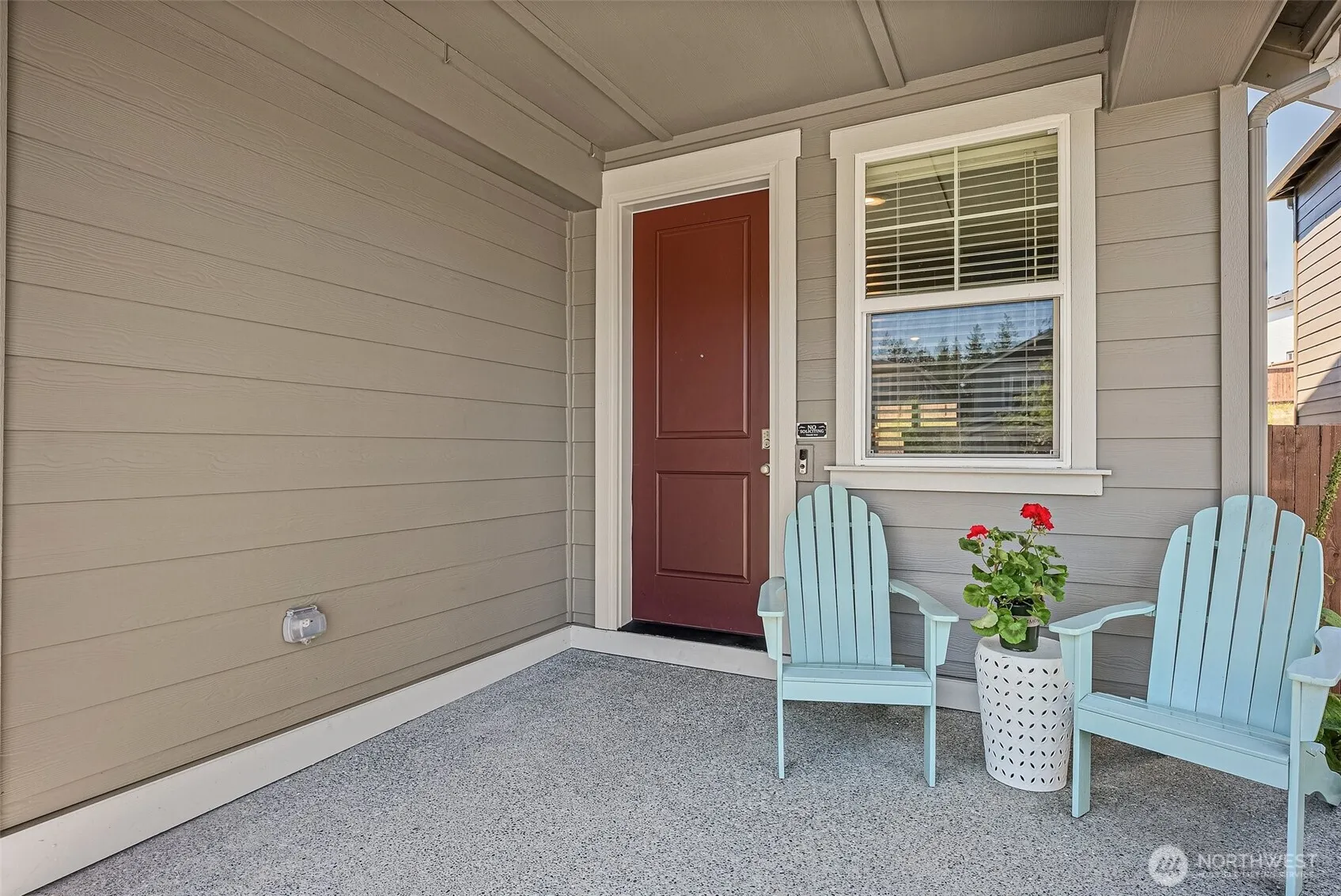 Property photo for 6070 Waverly Road Sw, Port Orchard photo 2