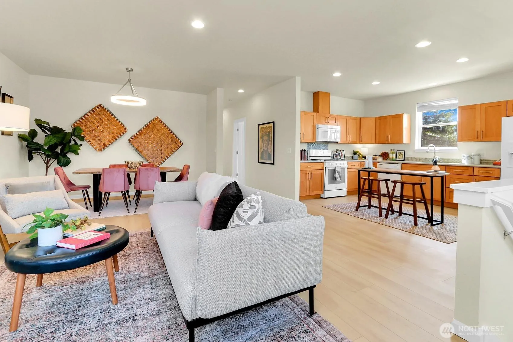 Property photo for 4241 S Eddy Street, Seattle photo 4