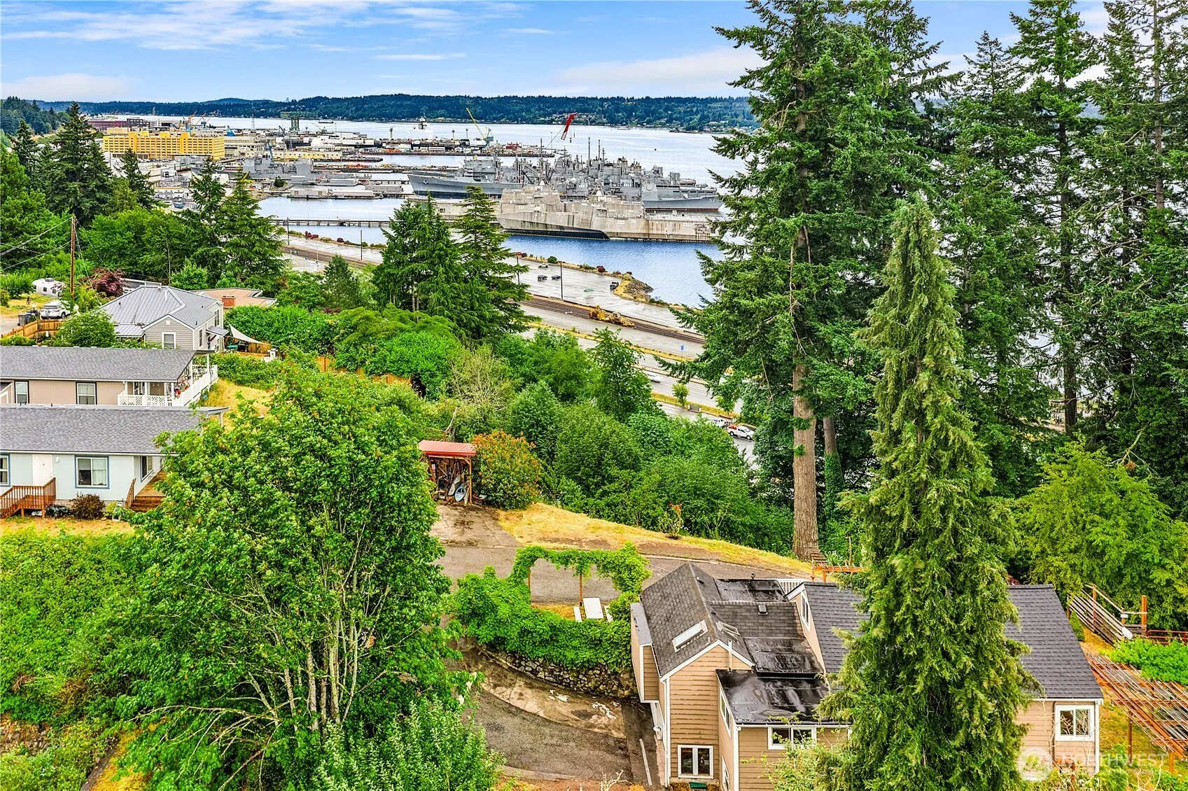 Property photo for 3626 W C St, Bremerton photo 4
