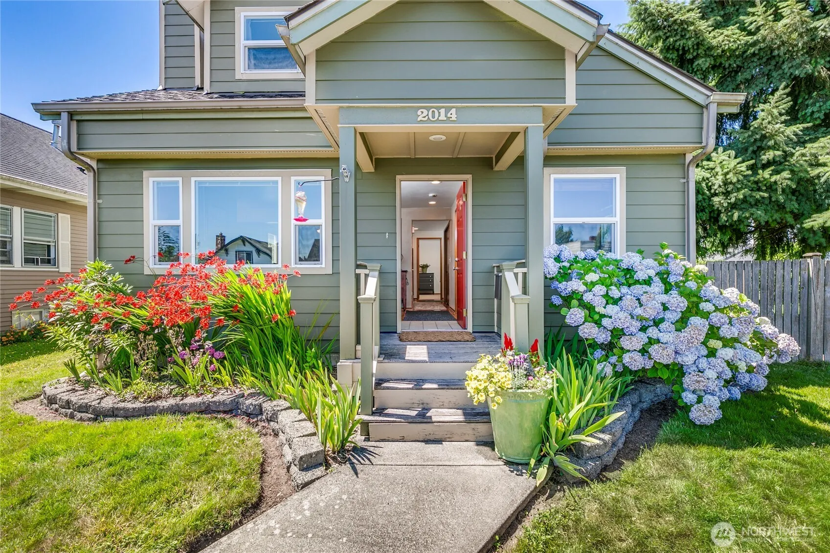 Property photo for 2014 Oakes Avenue, Everett photo 4