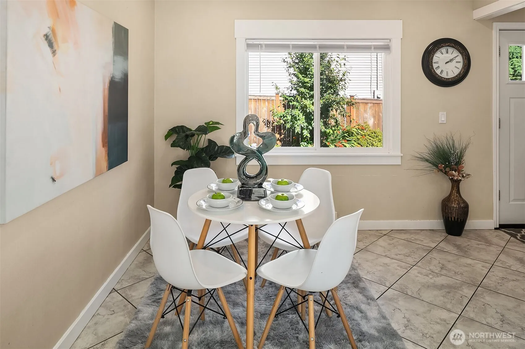 Property photo for 13316 30th Avenue Ne, Seattle photo 4