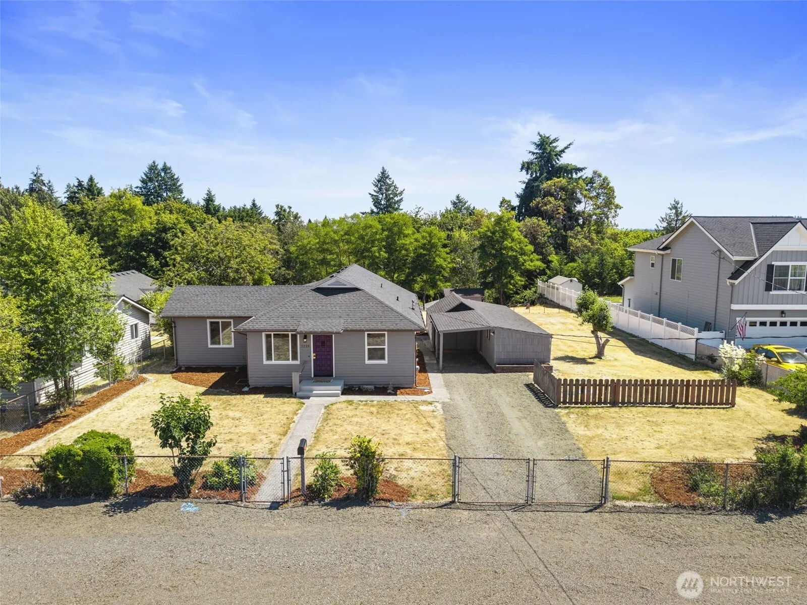 Property photo for 2228 Eastview Avenue Ne, Bremerton photo 2