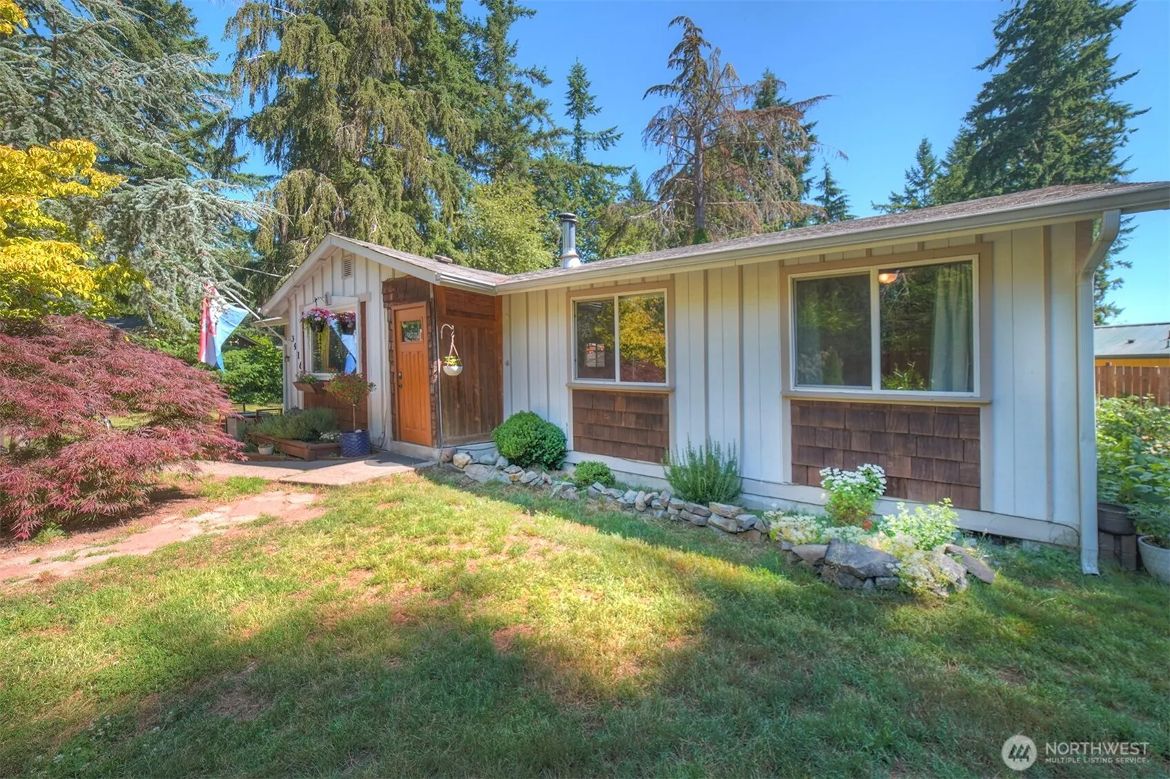 Property photo for 3916 Rainbow Court Nw, Bremerton