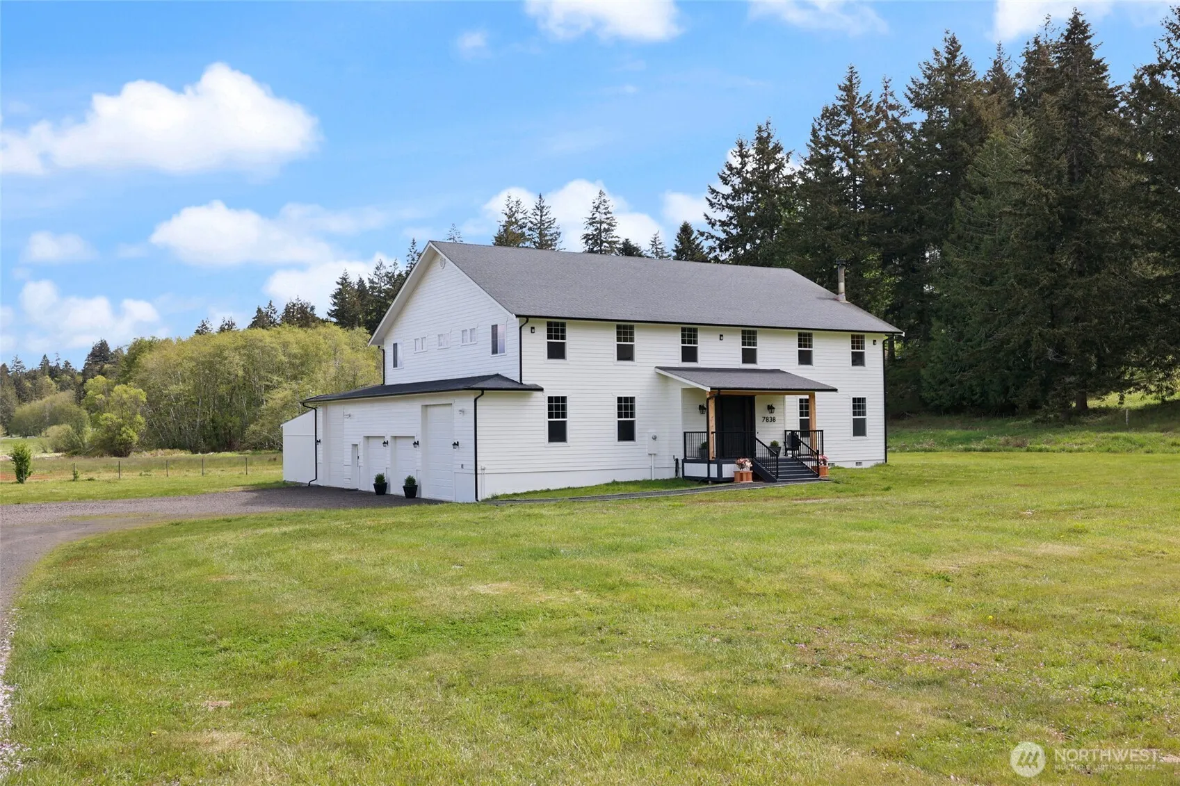 Property photo for 7838 Holiday Valley Dr Nw, Olympia photo 4