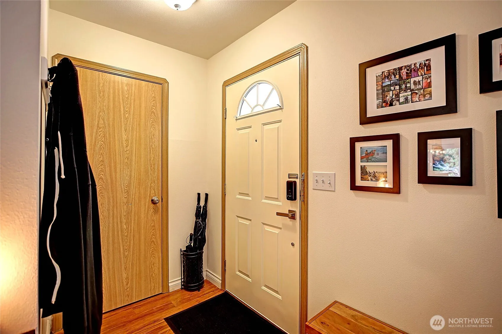 Property photo for 2128 150th Place Sw, Lynnwood photo 5