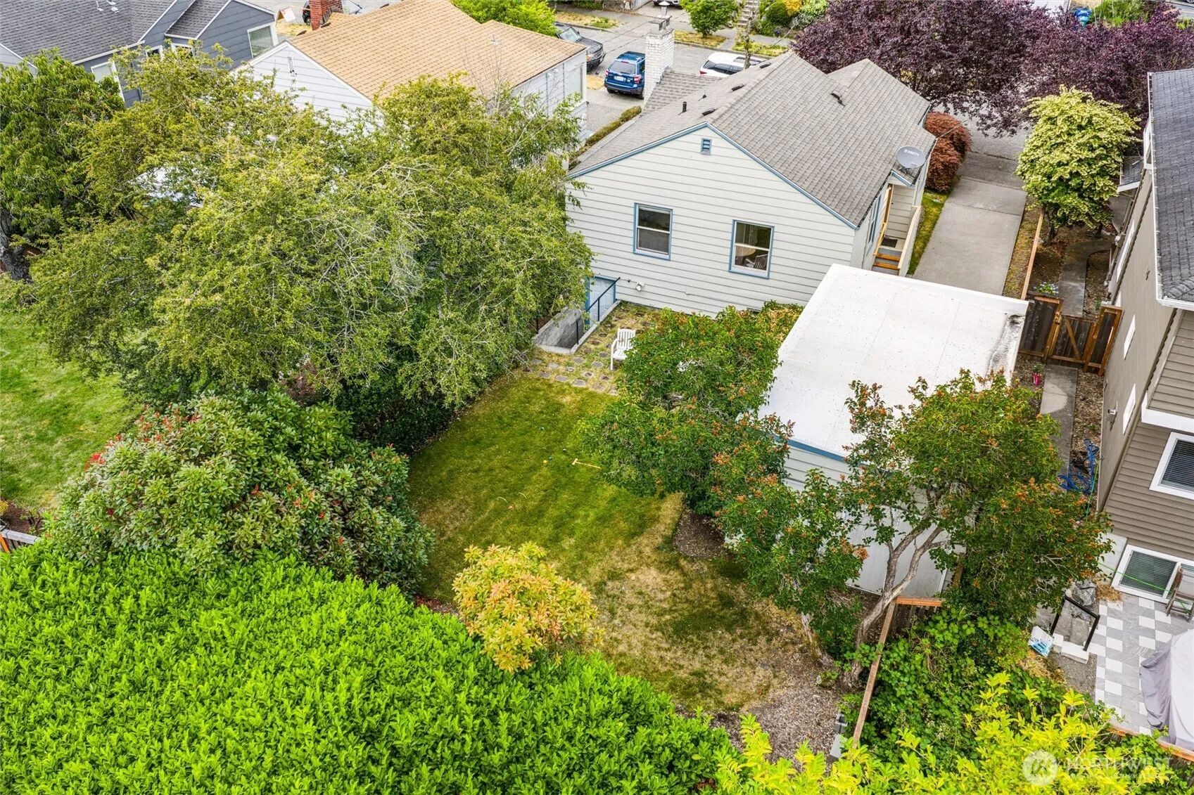 Property photo for 1327 N 79th Street, Seattle photo 5