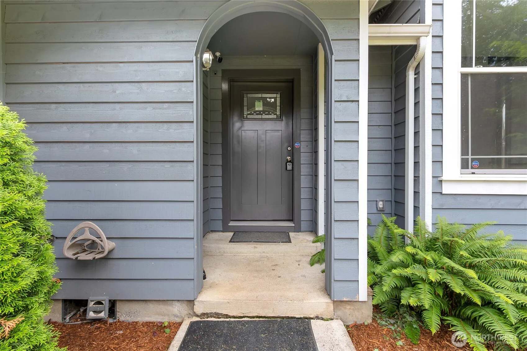 Property photo for 5130 Viewridge Drive Se, Olympia photo 2