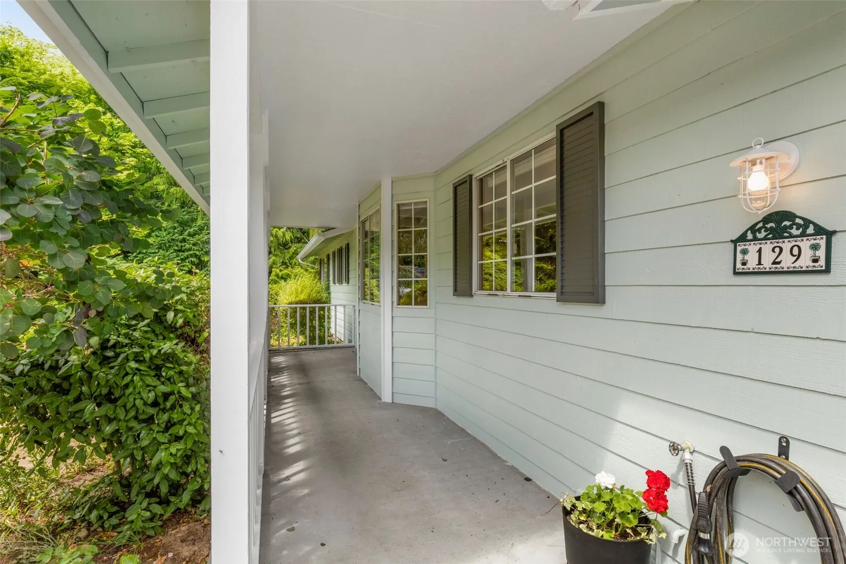Property photo for 129 Ne Teri Court, Bremerton photo 5