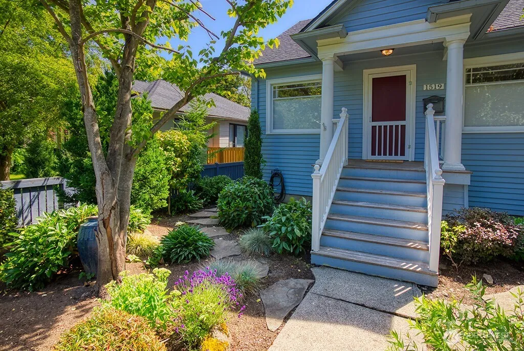 Property photo for 1519 Oakes Avenue, Everett