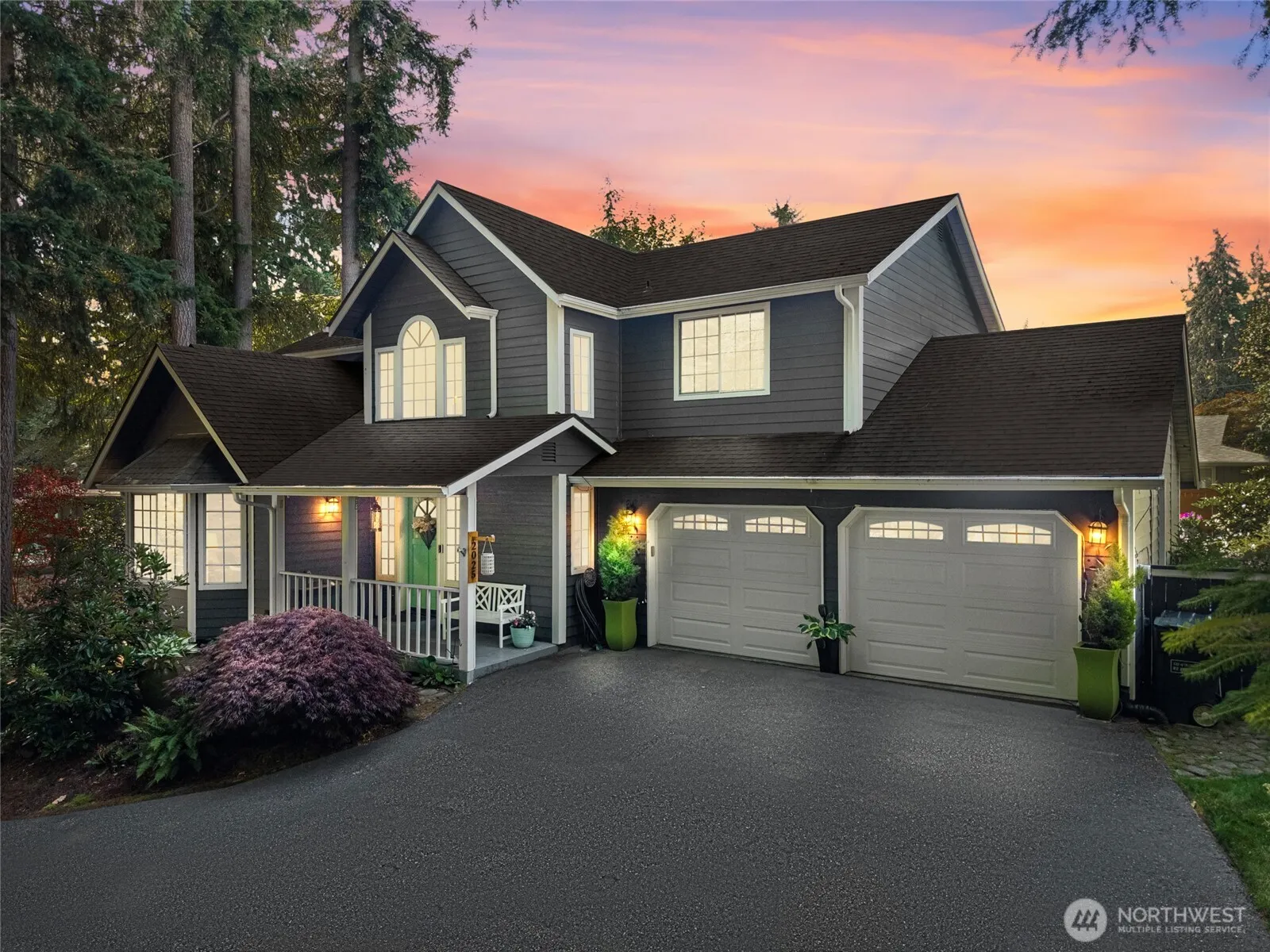 Property photo for 2025 Eskridge Boulevard Se, Olympia photo 2