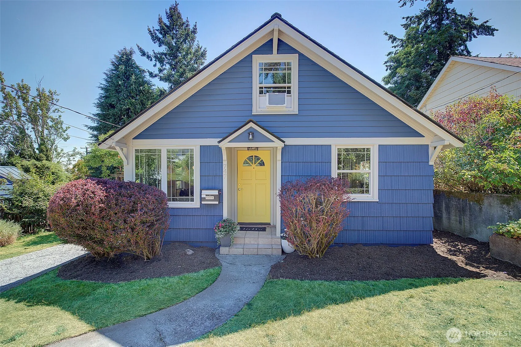 Property photo for 747 N 89th, Seattle