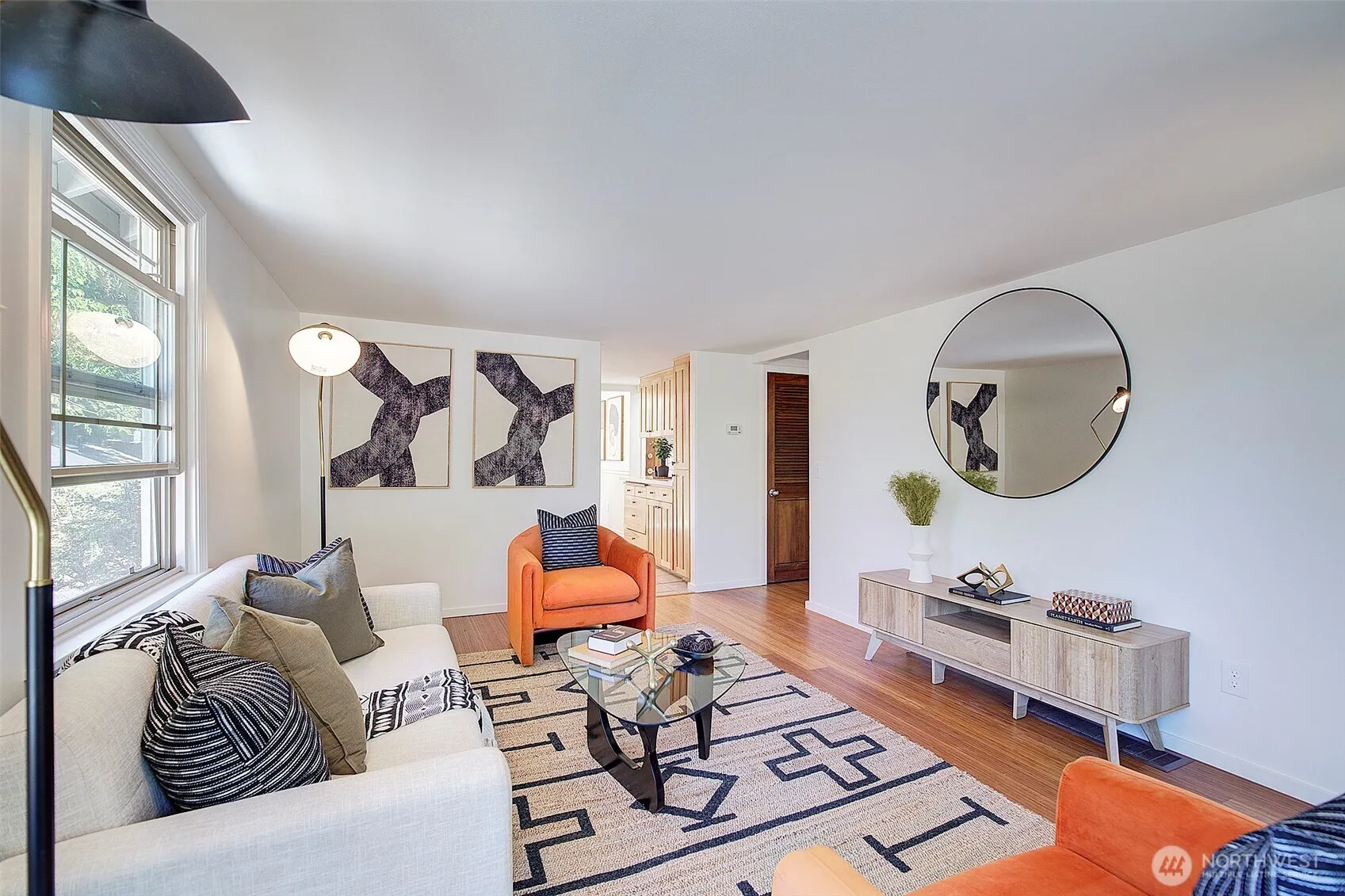 Property photo for 747 N 89th, Seattle photo 4