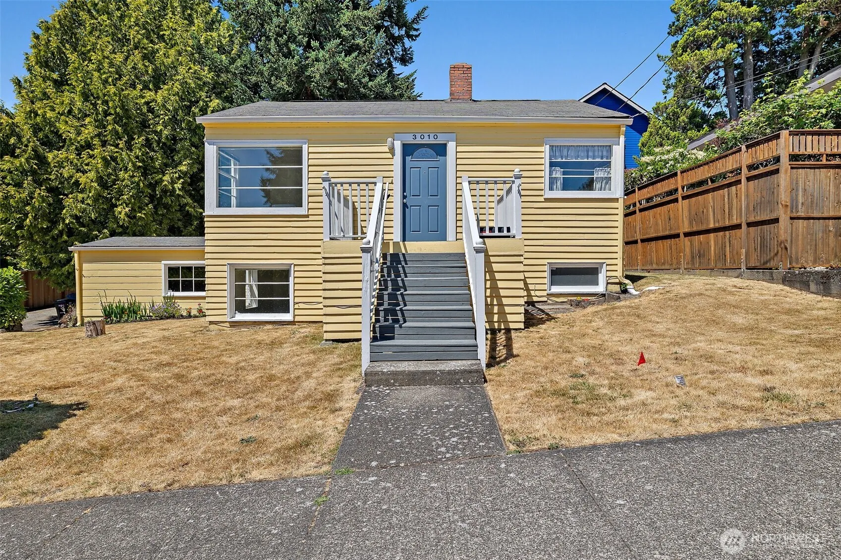 Property photo for 3010 W Smith Street, Seattle photo 2